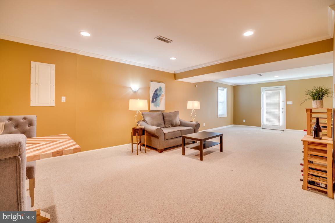 CEDAR RUN - Residential