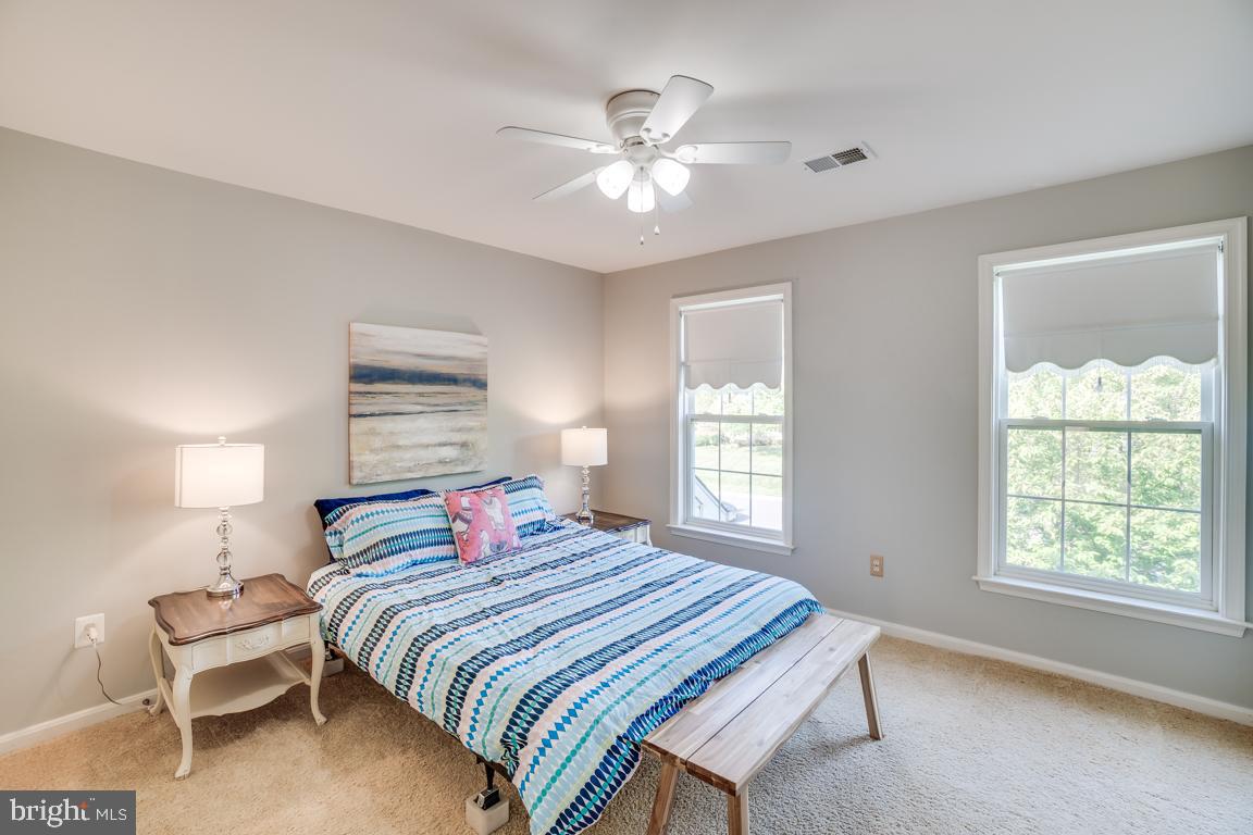 CEDAR RUN - Residential