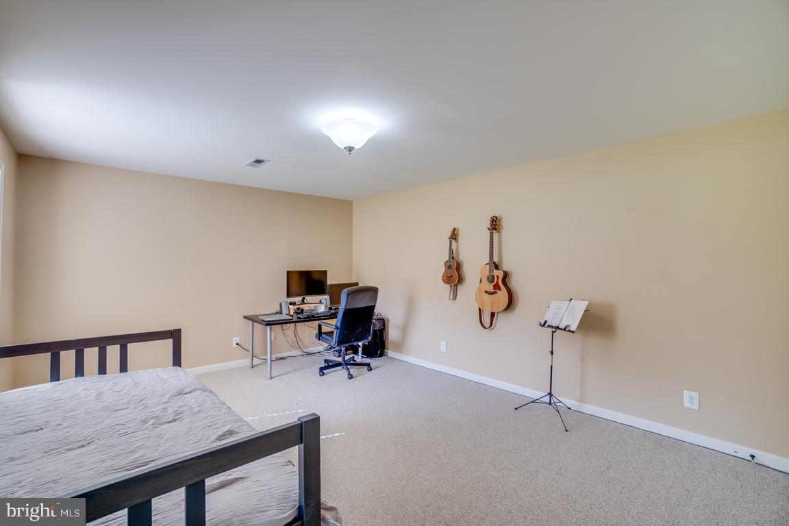 CEDAR RUN - Residential