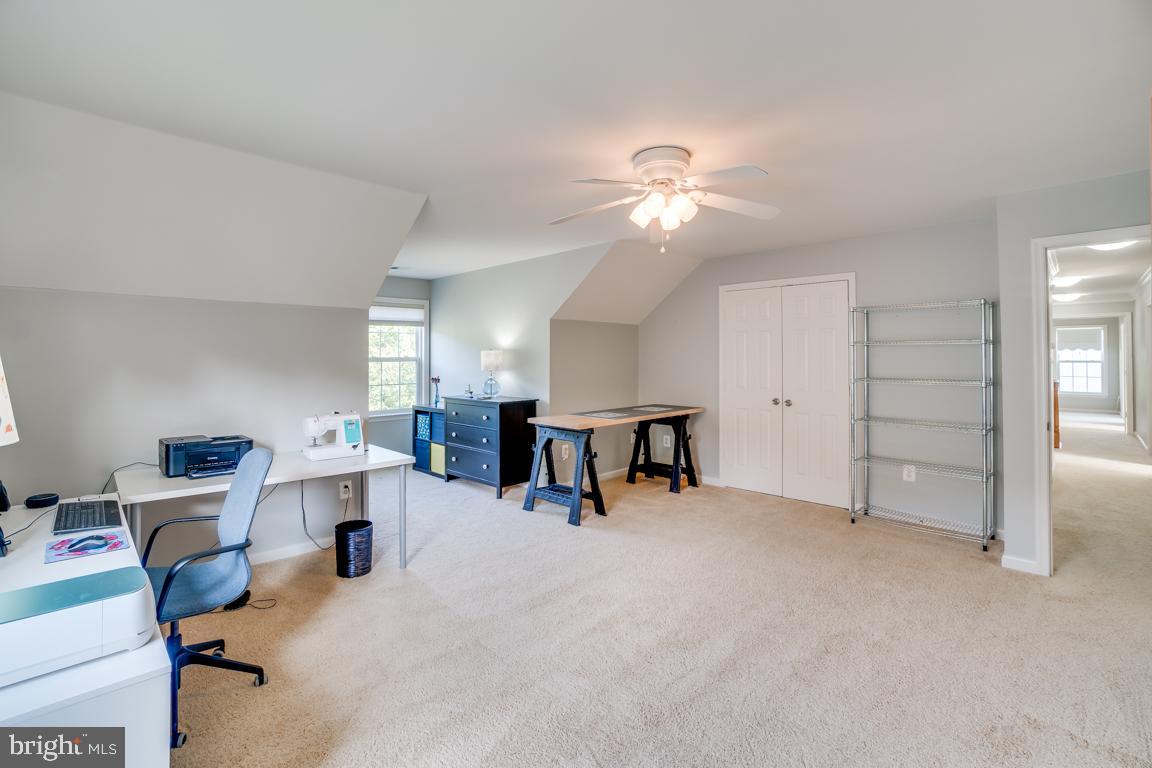 CEDAR RUN - Residential