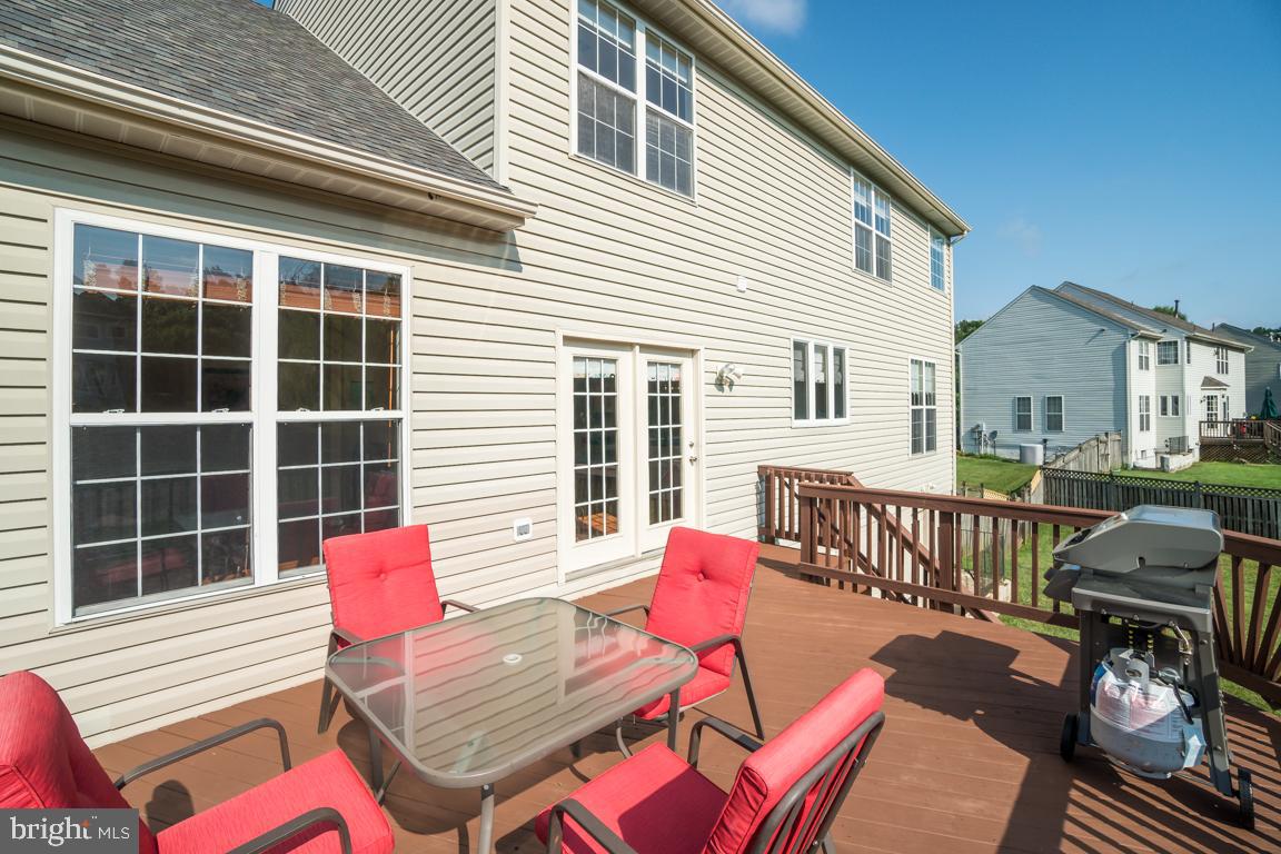 CEDAR RUN - Residential