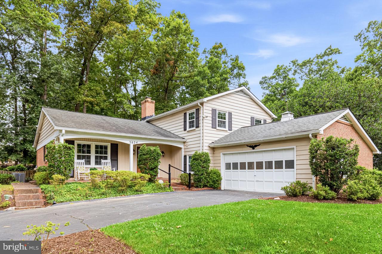 3824 KING ARTHUR ROAD