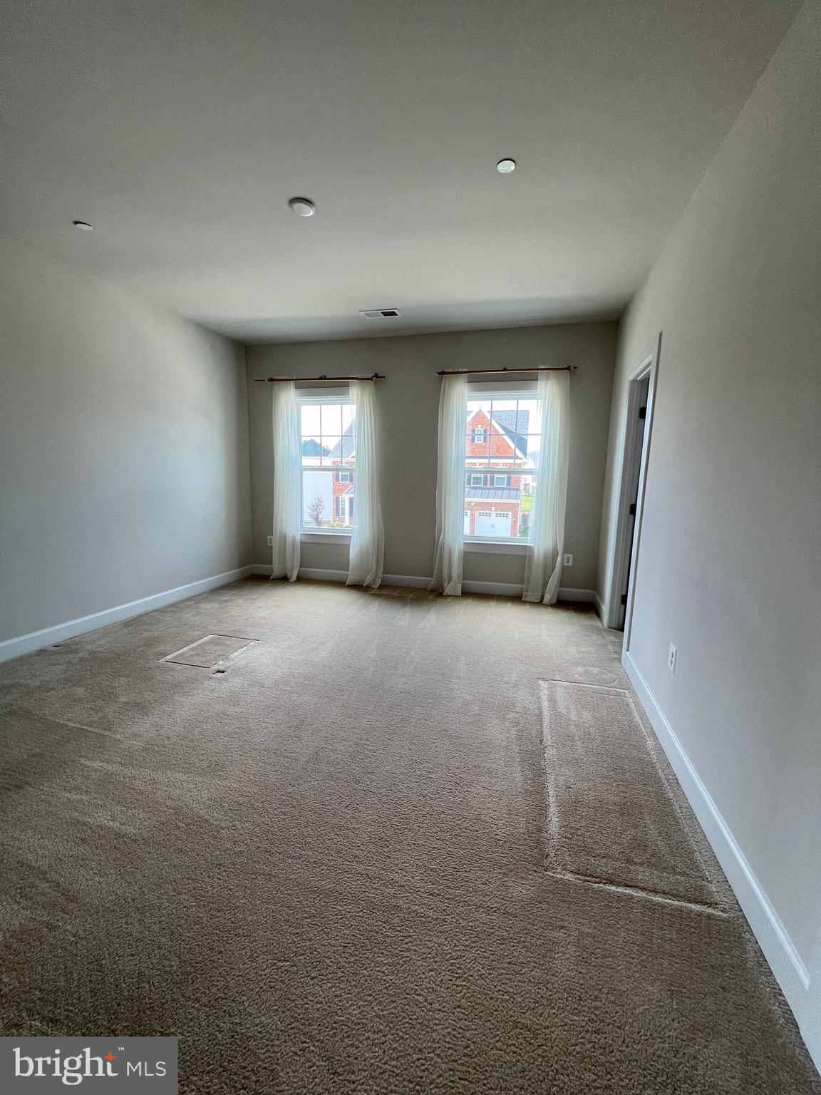 MAPLE LAWN SOUTH - Residential Lease