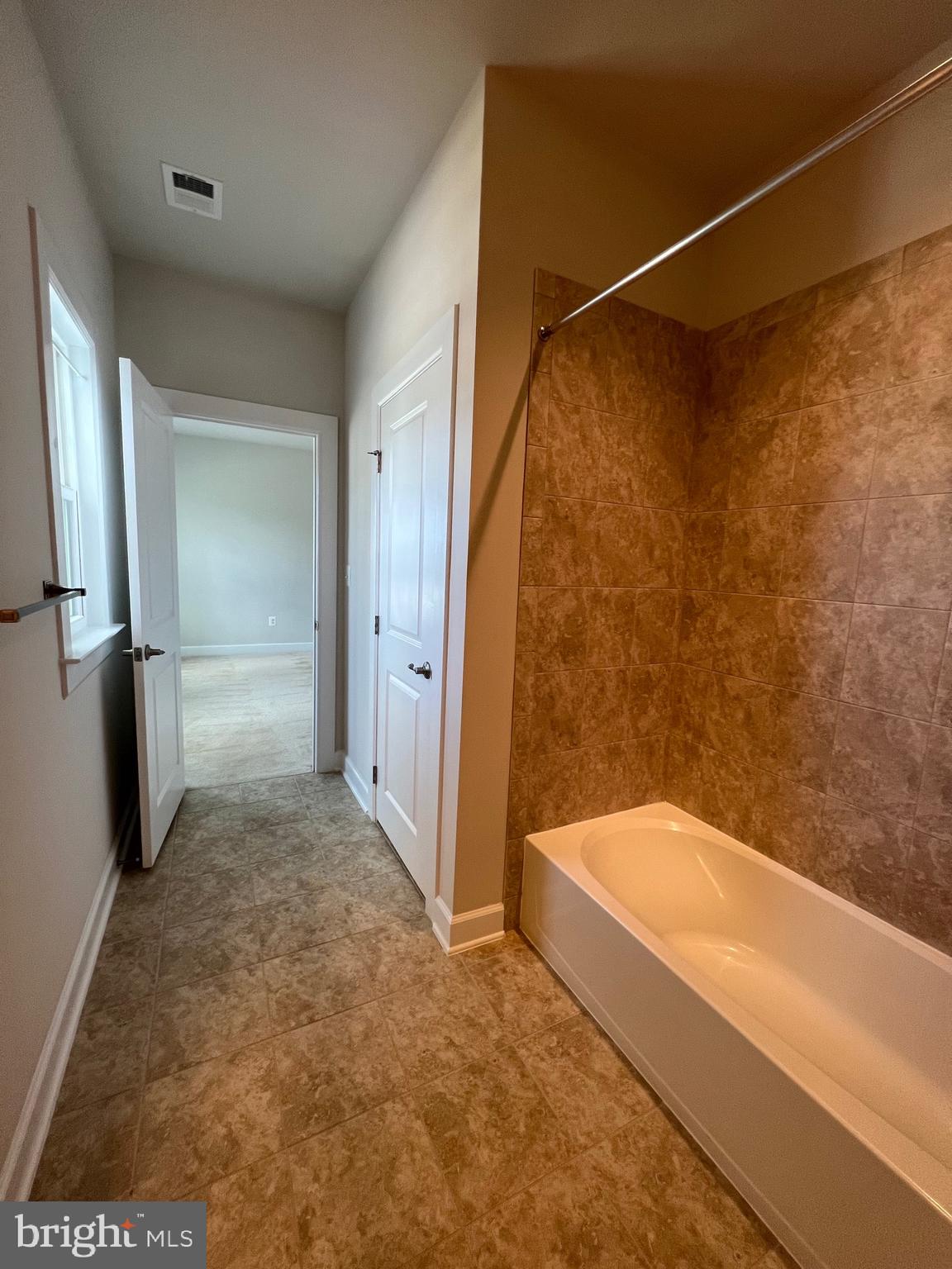 MAPLE LAWN SOUTH - Residential Lease