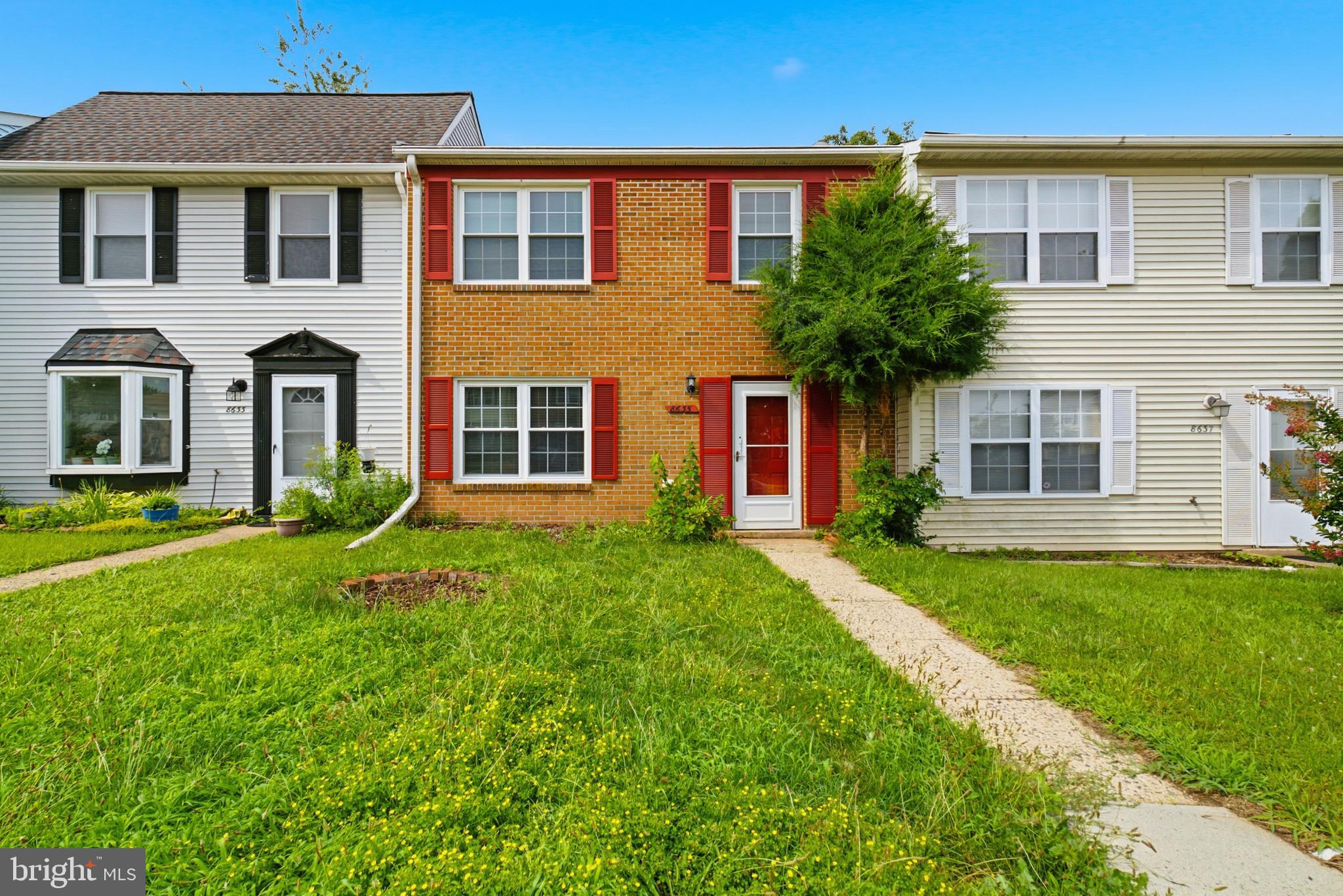 8635 REINECKE COURT