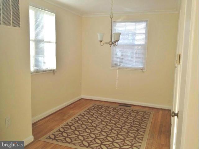 FAIRLINGTON TOWNE - Residential Lease