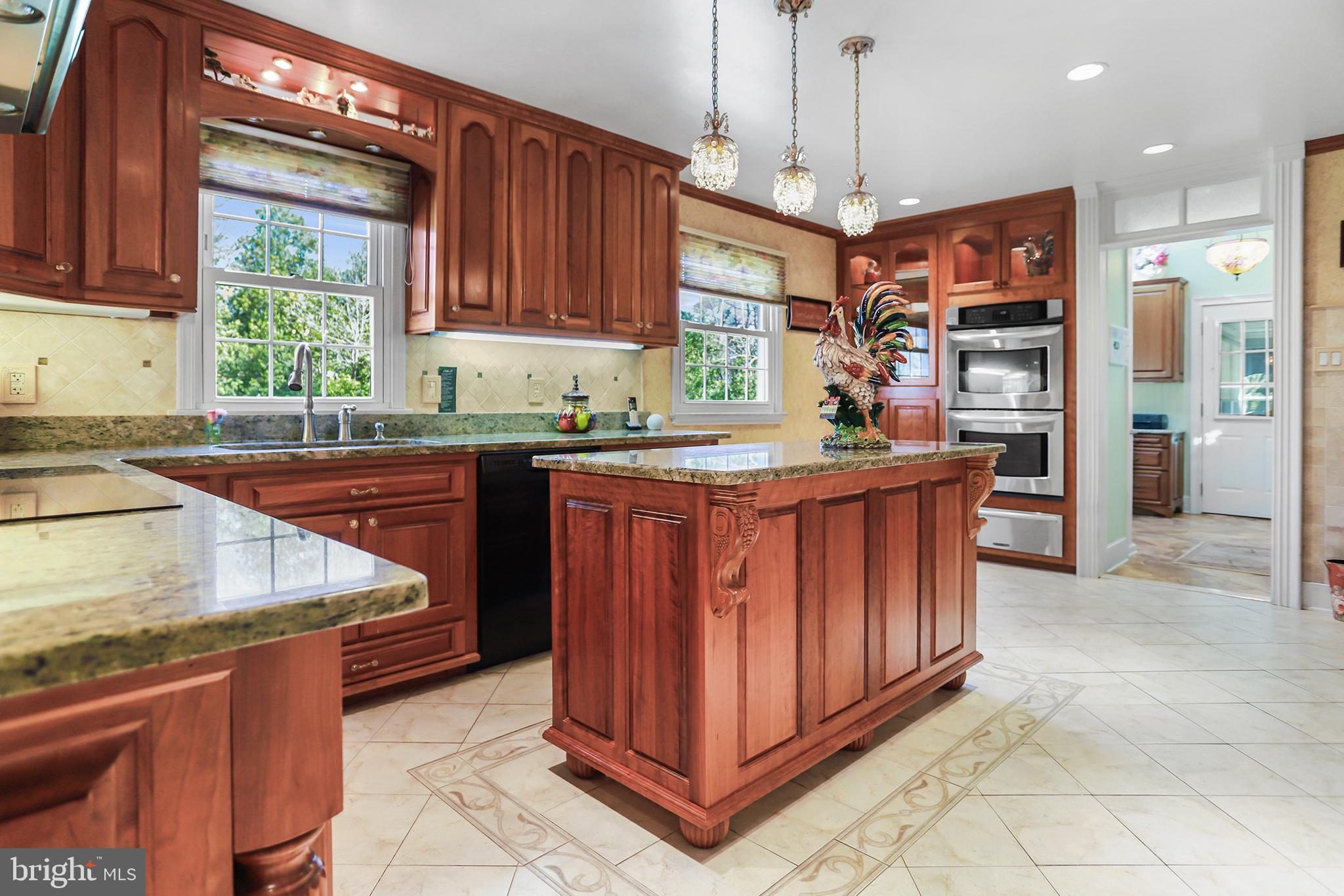 SHARON - Residential