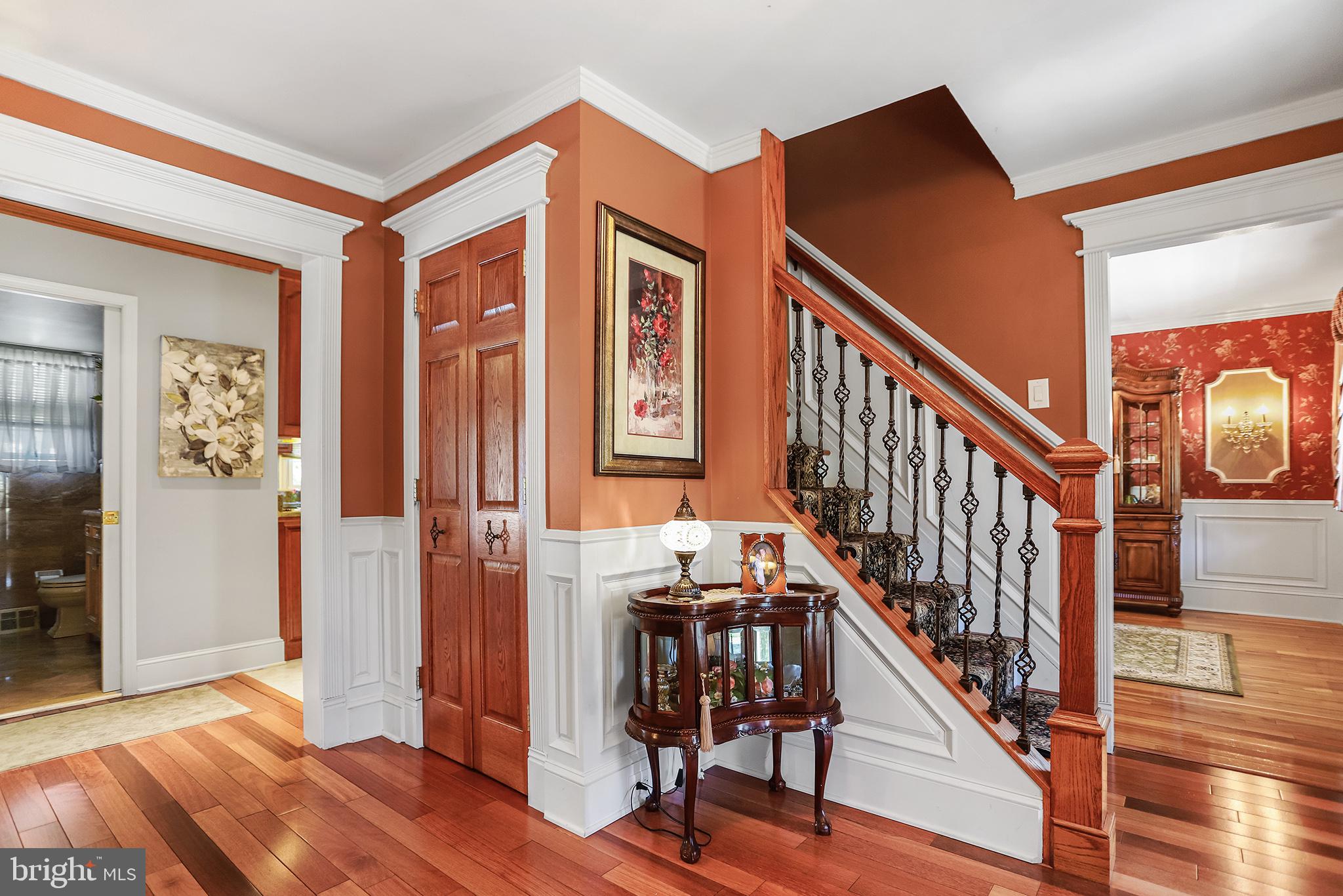 SHARON - Residential