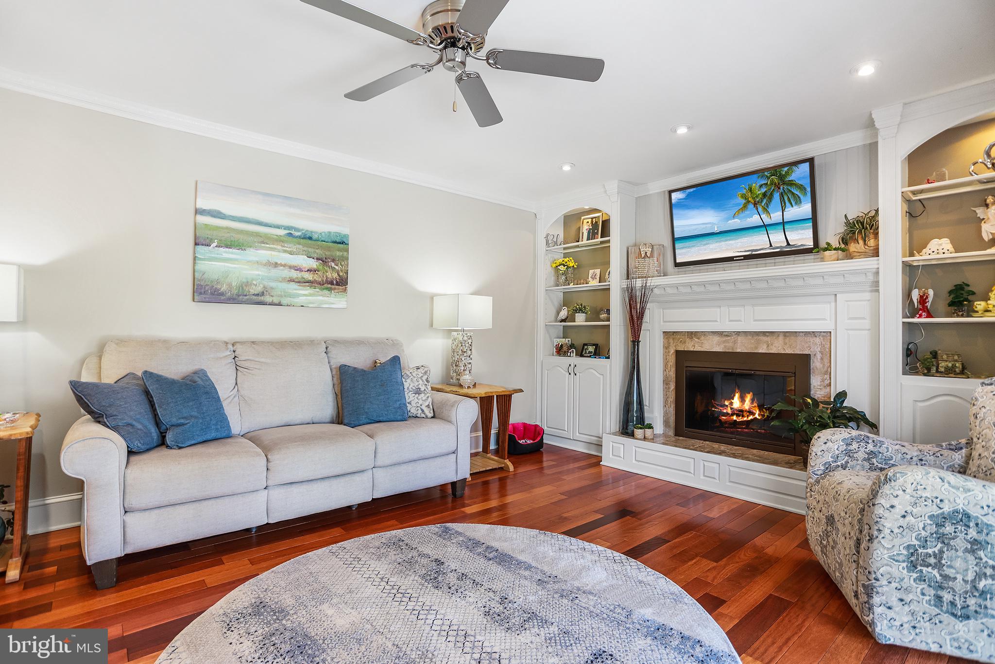 SHARON - Residential