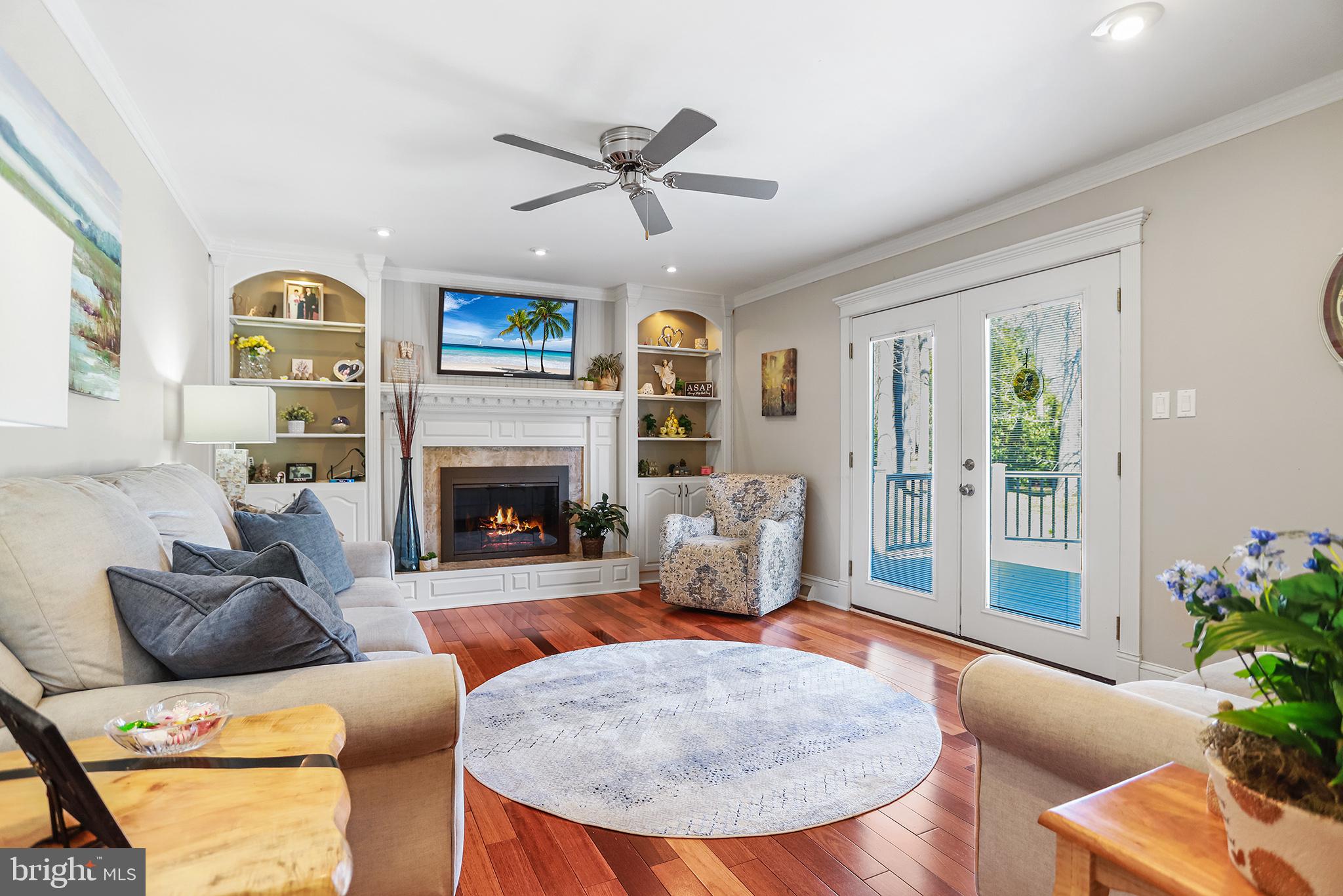 SHARON - Residential