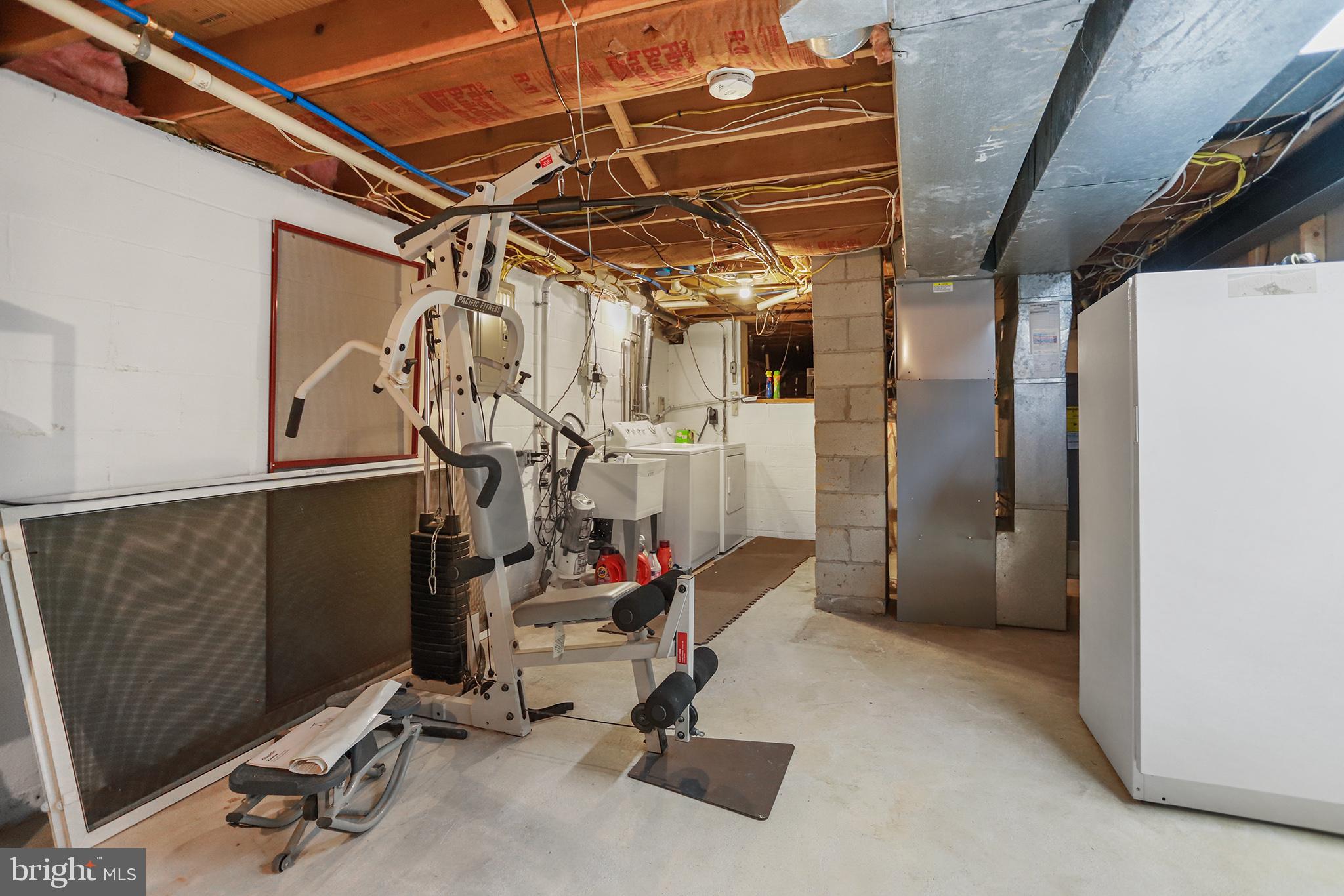 SHARON - Residential