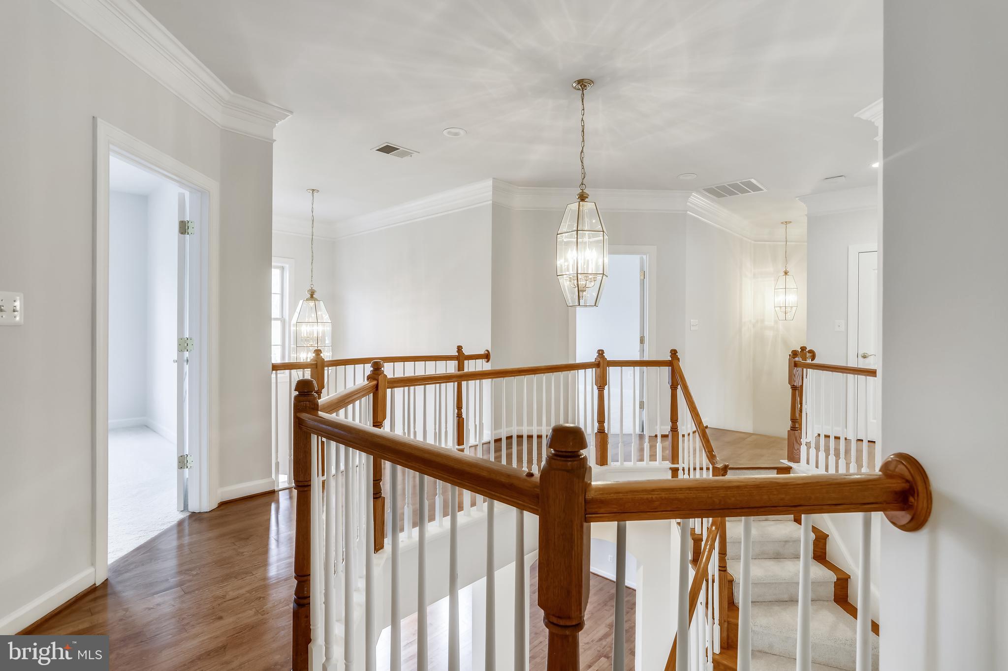 RIVER FALLS - Residential