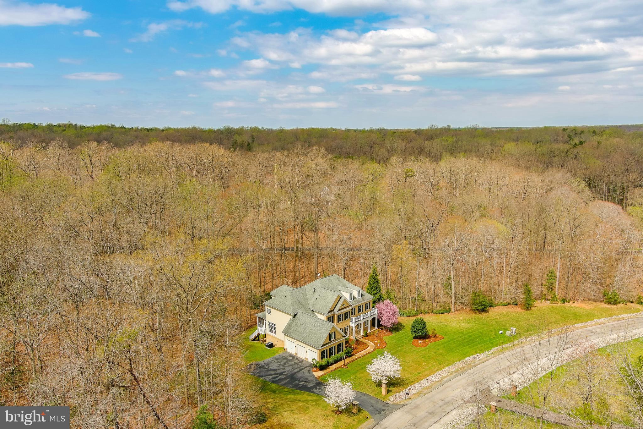 RIVER FALLS - Residential