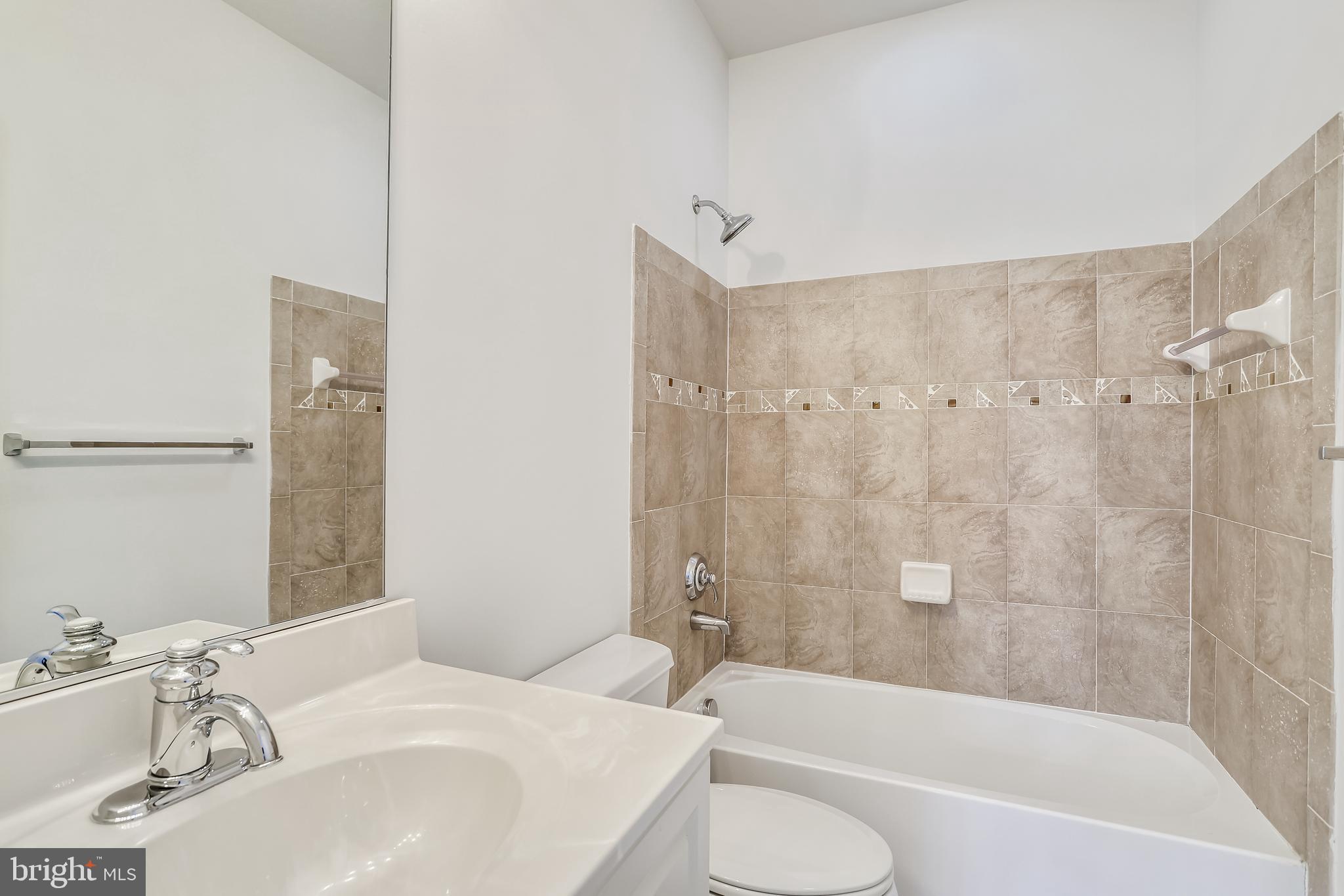 RIVER FALLS - Residential