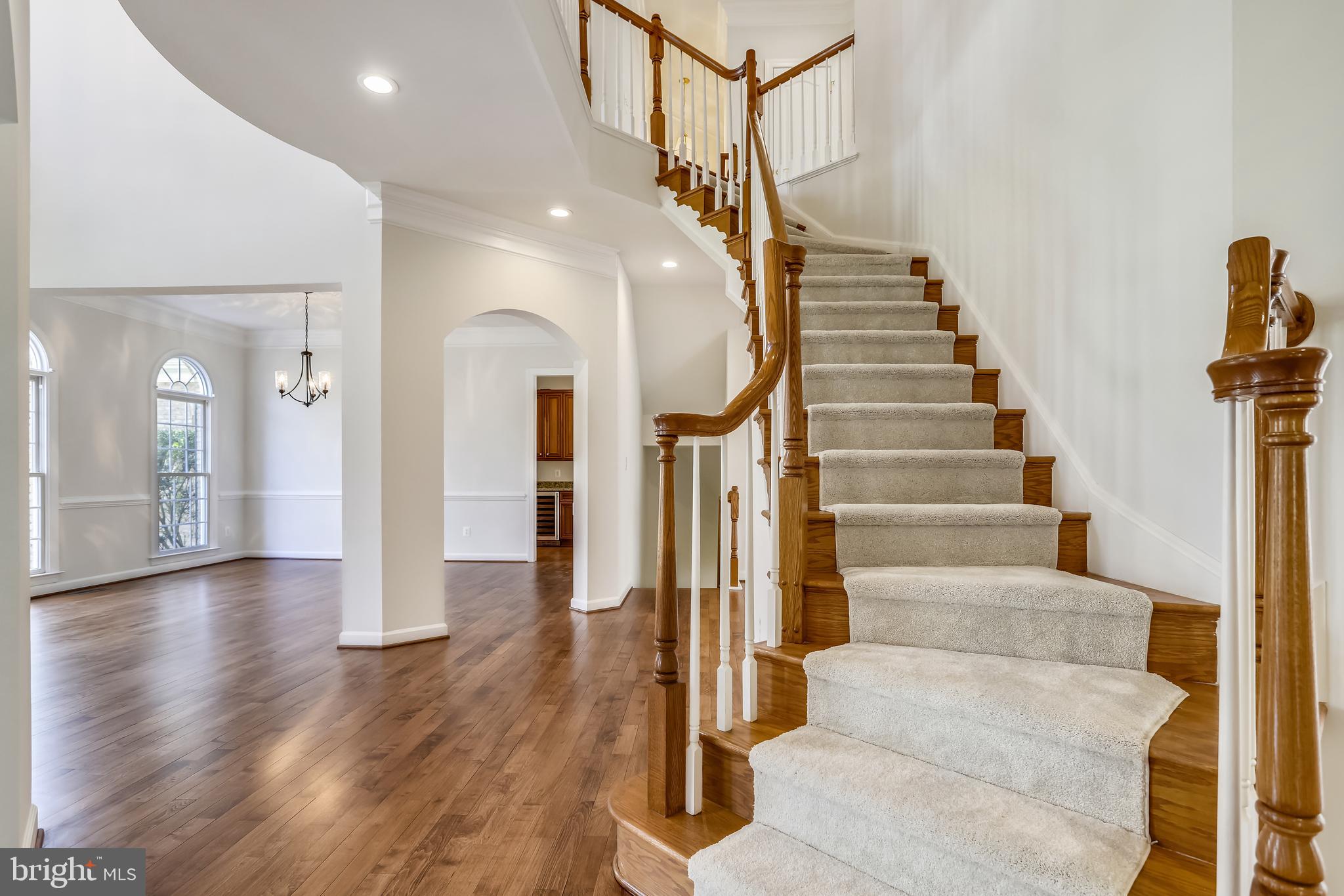 RIVER FALLS - Residential