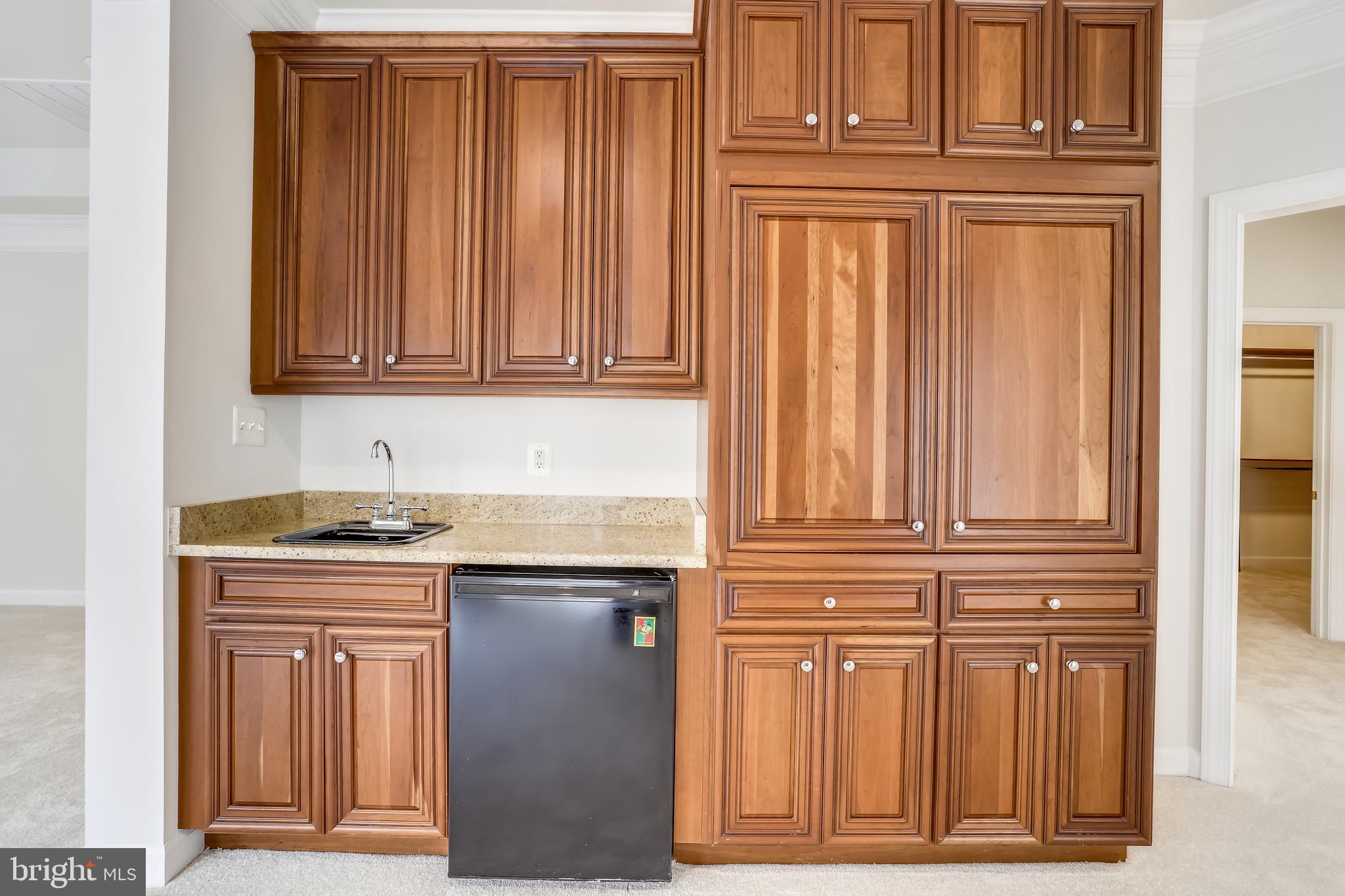 RIVER FALLS - Residential