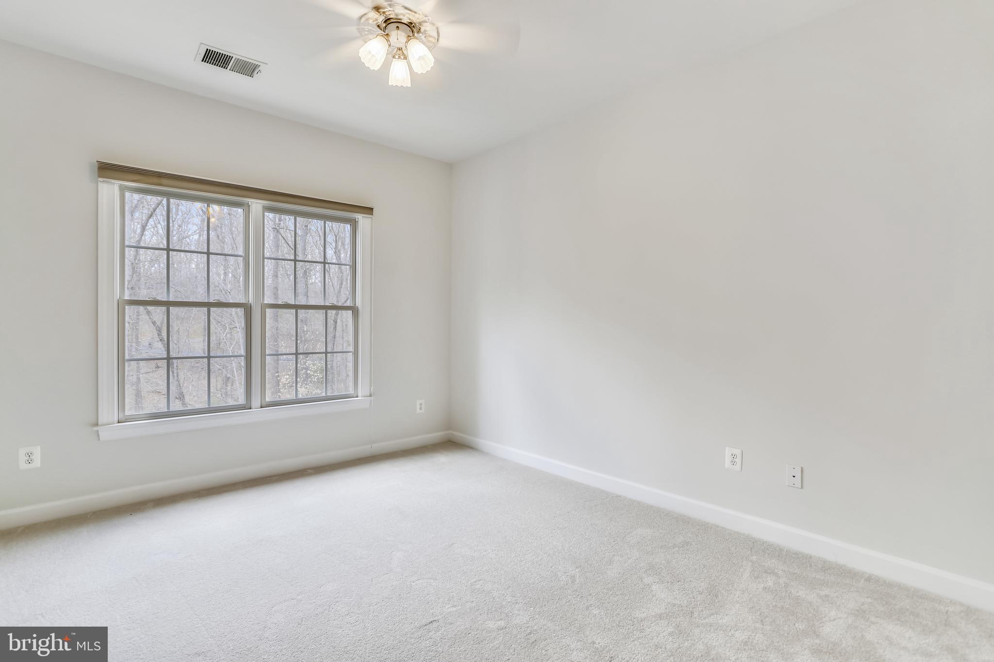 RIVER FALLS - Residential