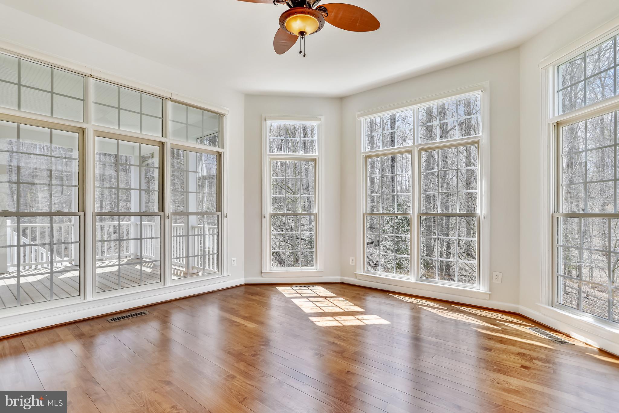 RIVER FALLS - Residential