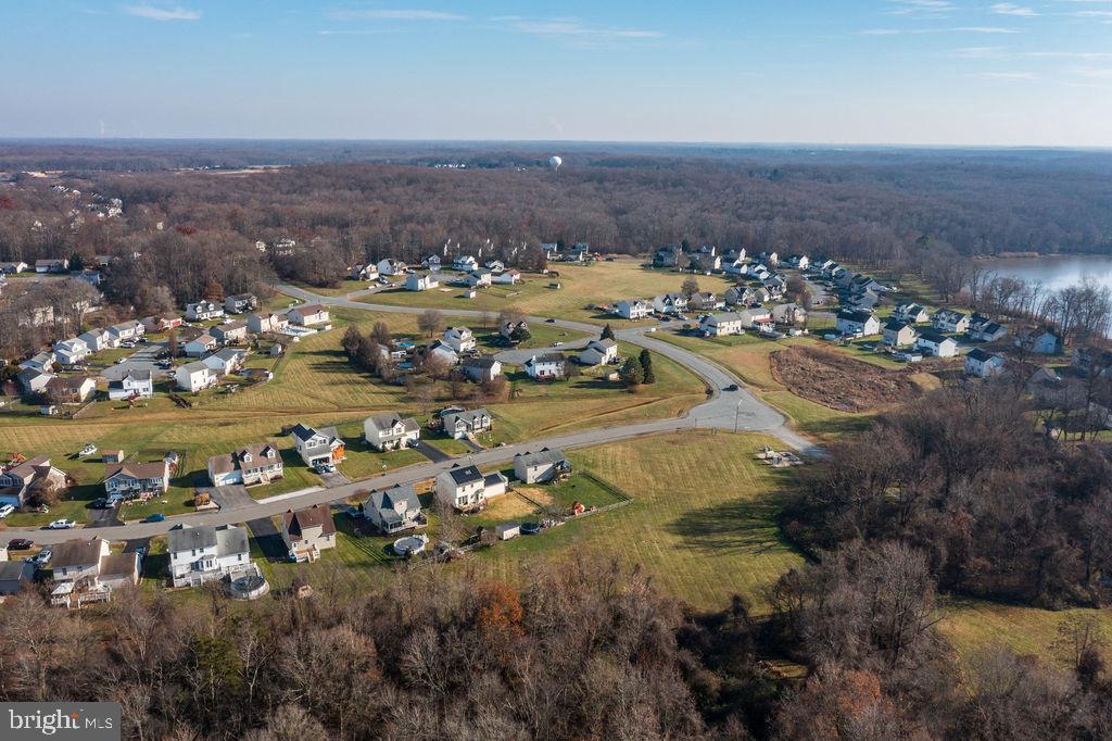 KENSINGTON COURTS - Residential