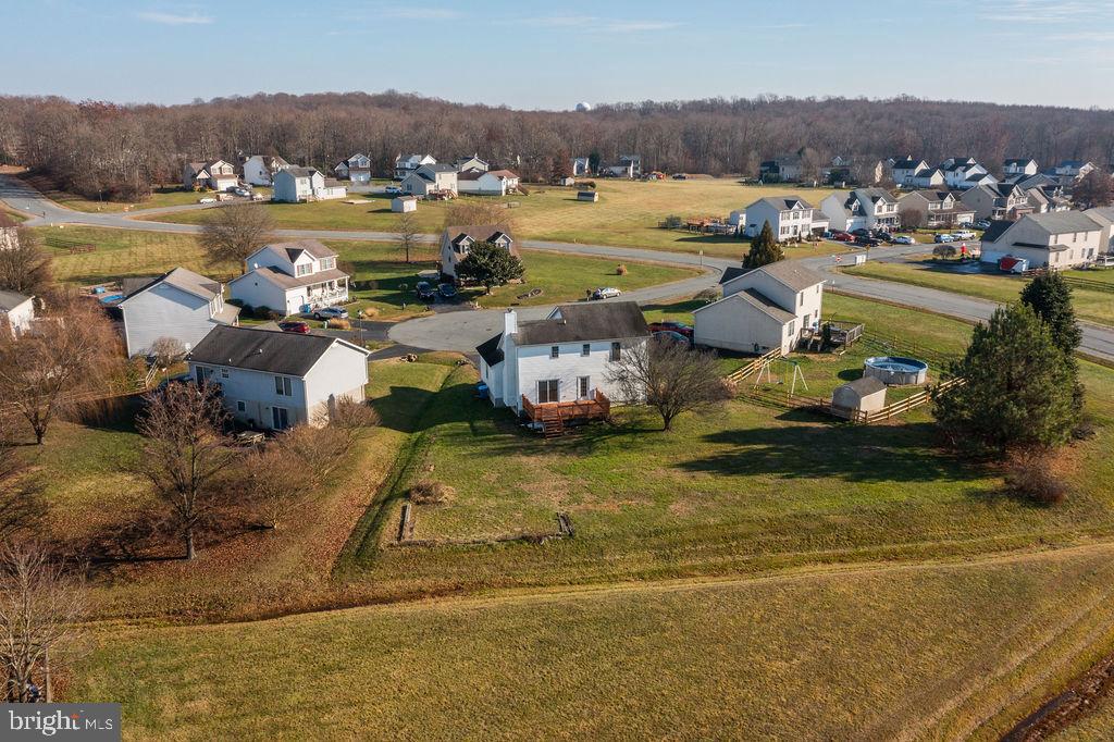 KENSINGTON COURTS - Residential