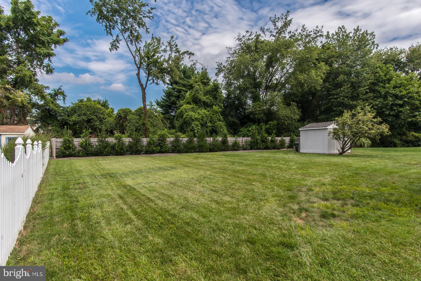 HOLLANDALE - Residential