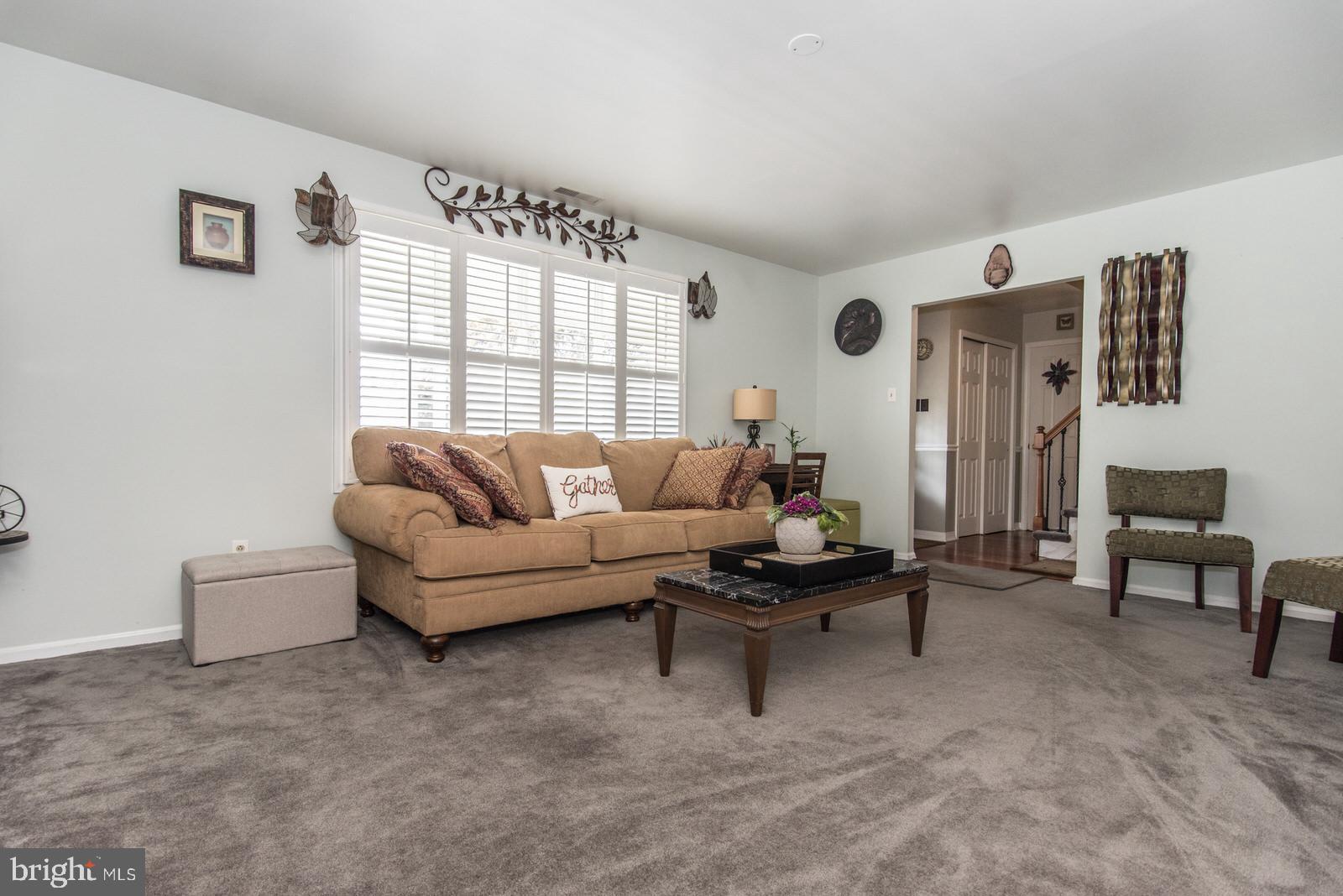 HOLLANDALE - Residential