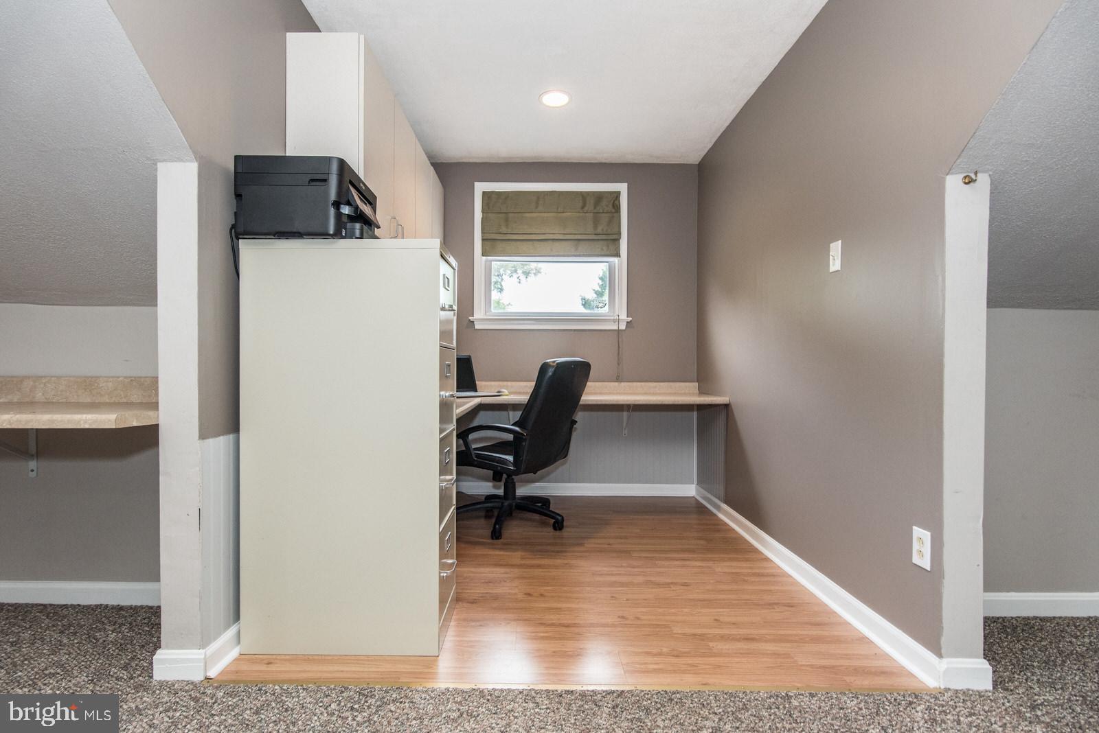 HOLLANDALE - Residential