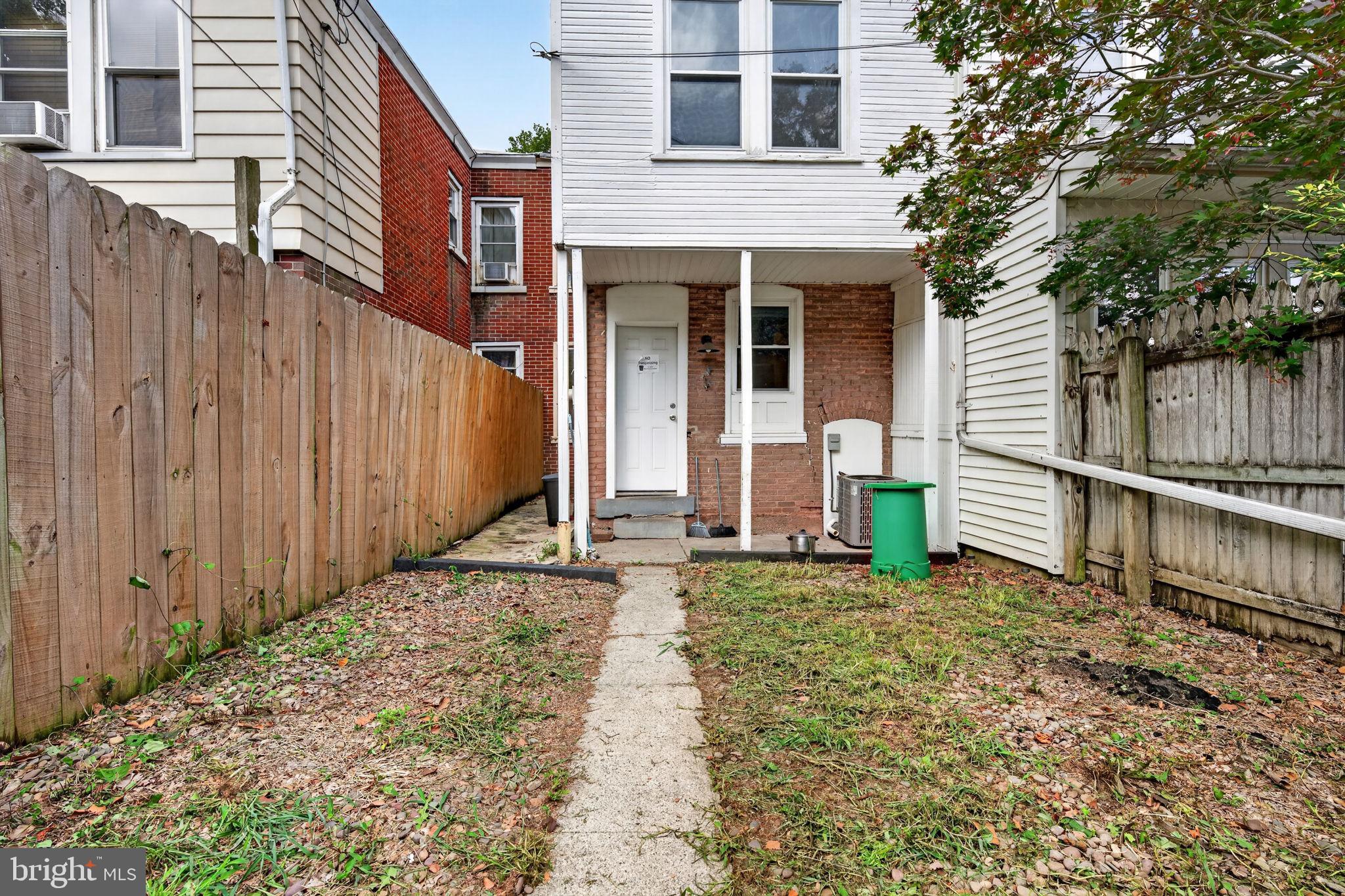 156 S HANOVER STREET