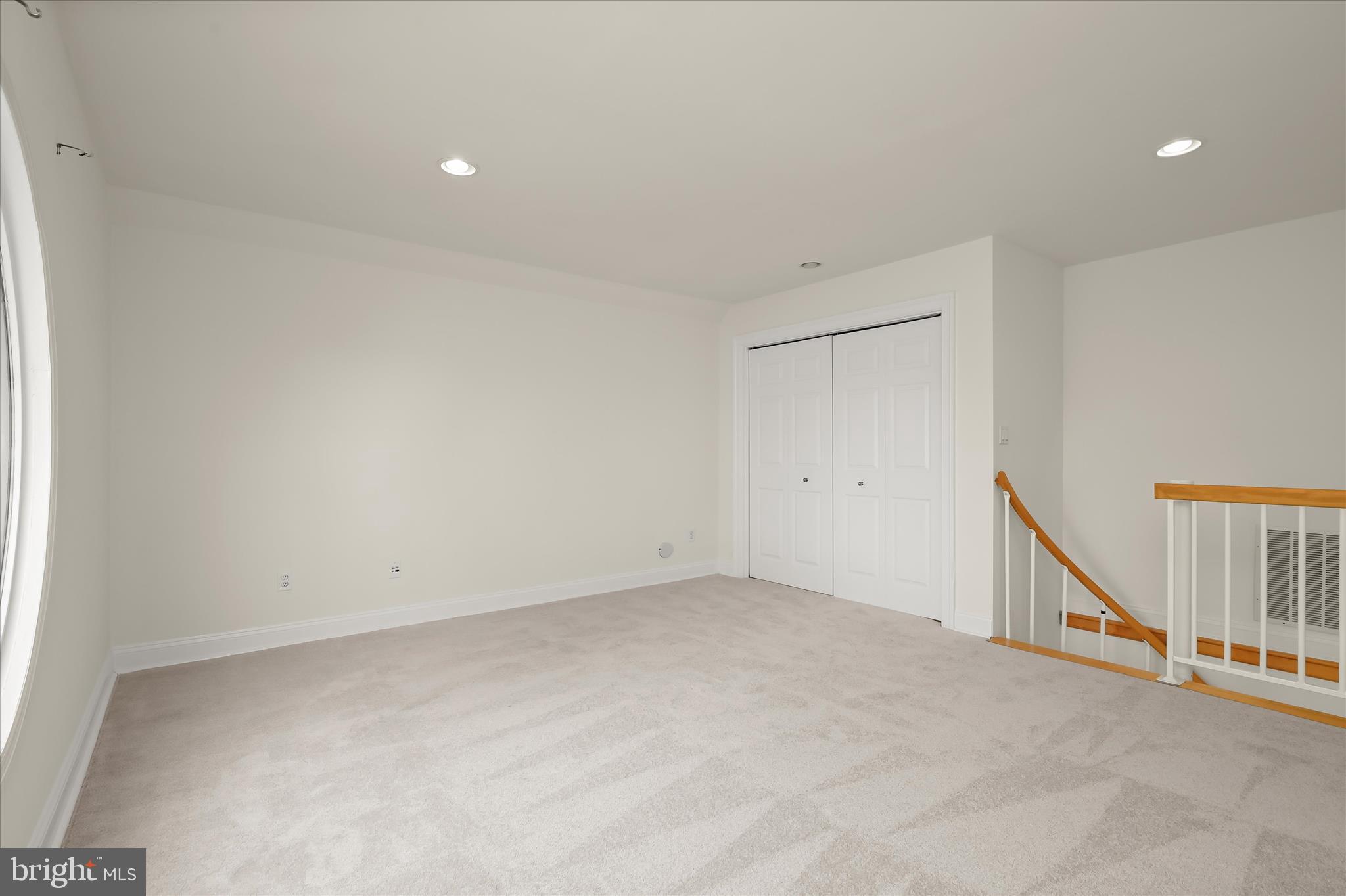 BAYSIDE BEACH - Residential