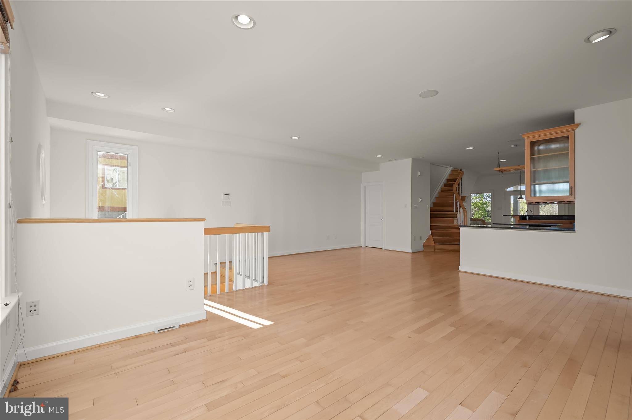 BAYSIDE BEACH - Residential