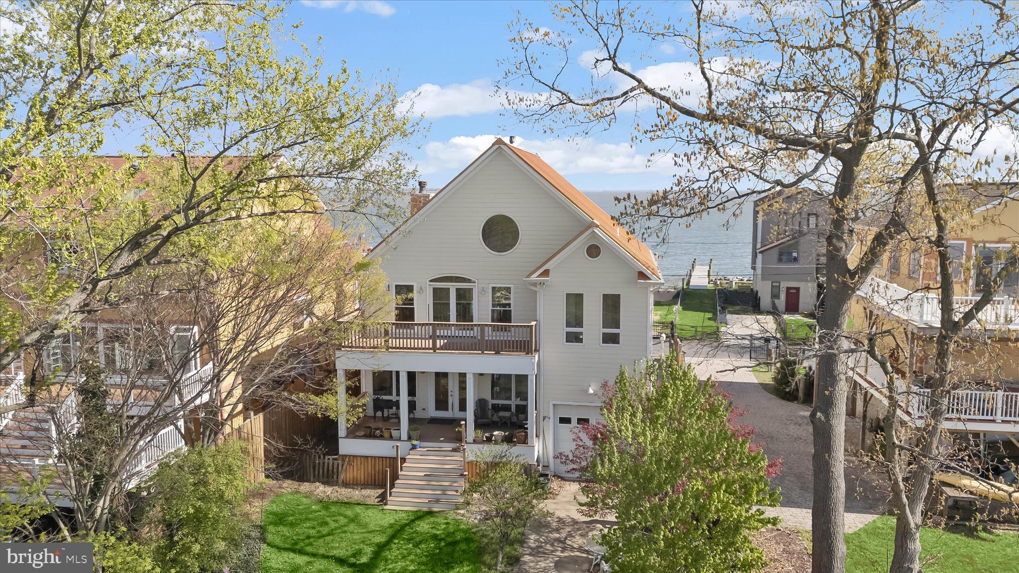 BAYSIDE BEACH - Residential