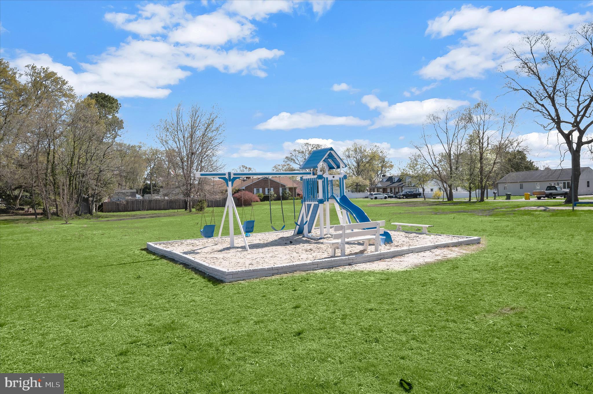 BAYSIDE BEACH - Residential