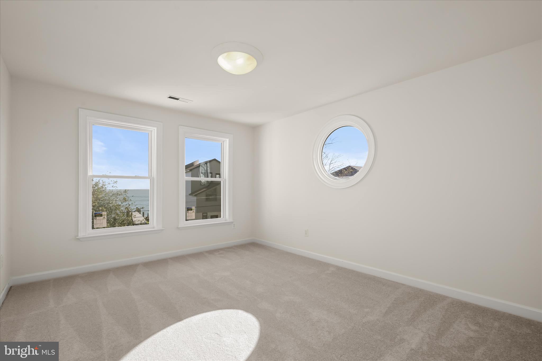 BAYSIDE BEACH - Residential