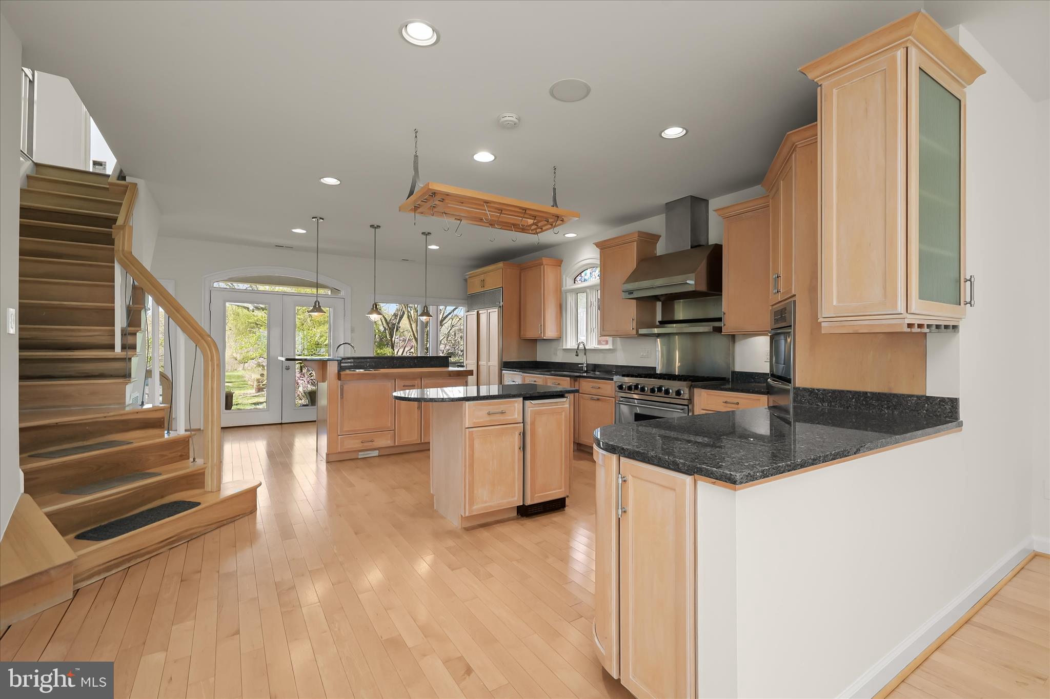 BAYSIDE BEACH - Residential