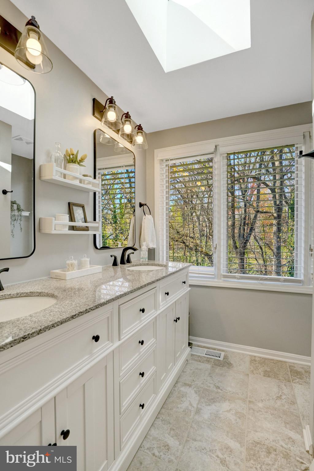 BELLE HAVEN MEWS - Residential