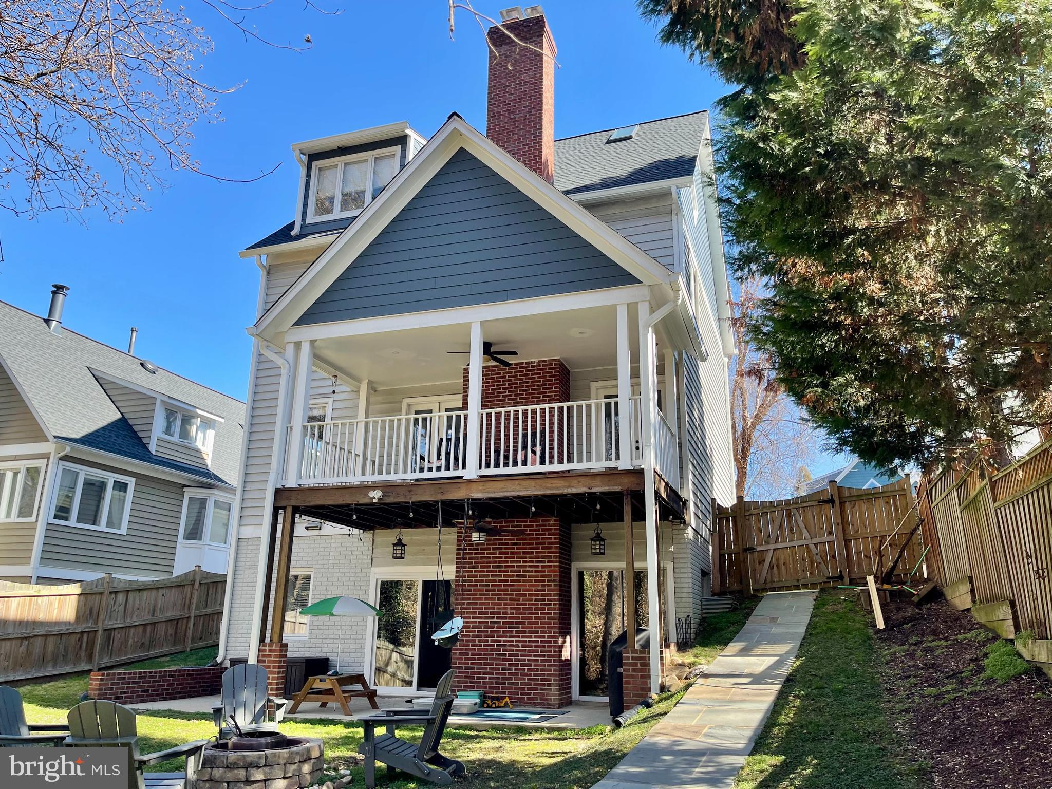 BELLE HAVEN MEWS - Residential