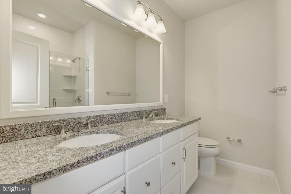 RIDGES AT LOUDOUN VALLEY - Residential Lease