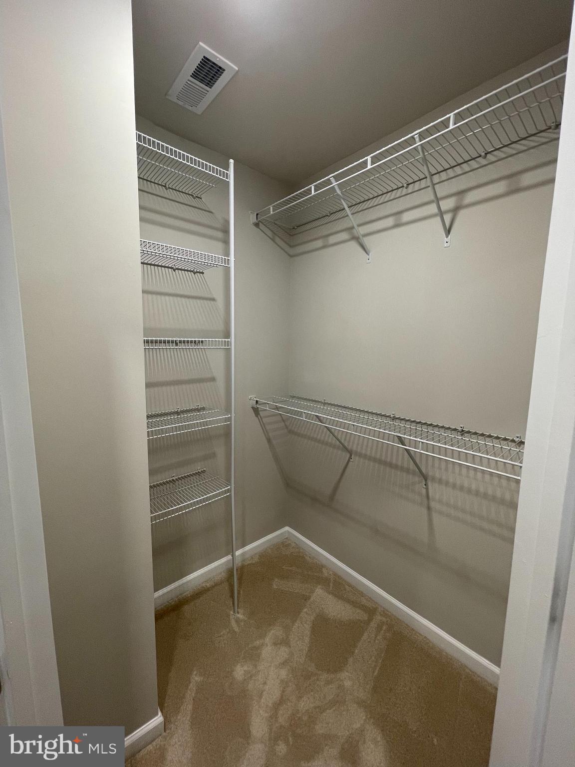 RIDGES AT LOUDOUN VALLEY - Residential Lease