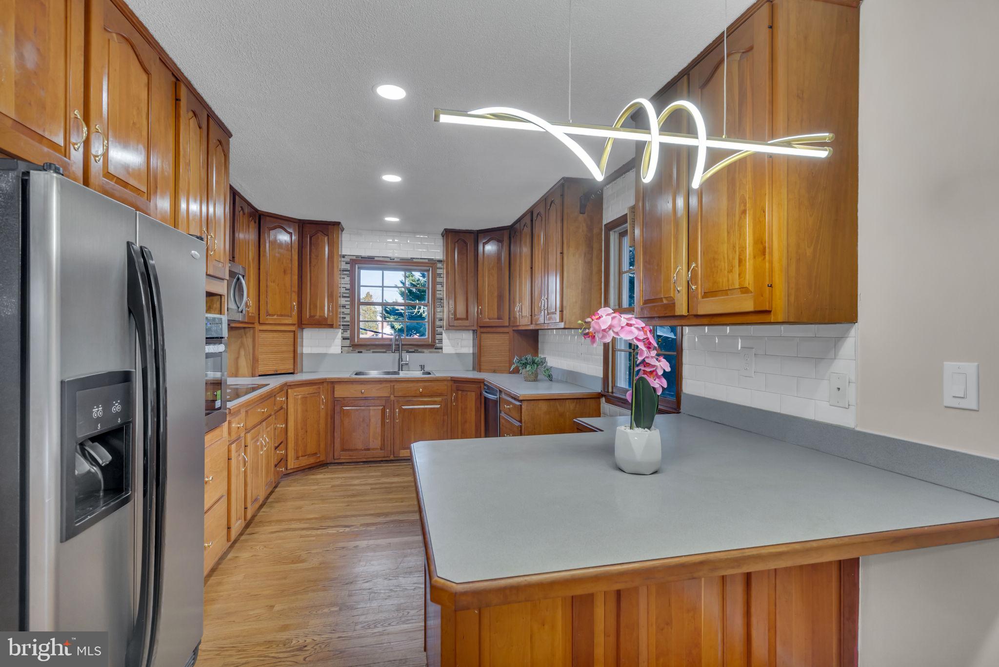 BAYTOWNE VILLAGE - Residential