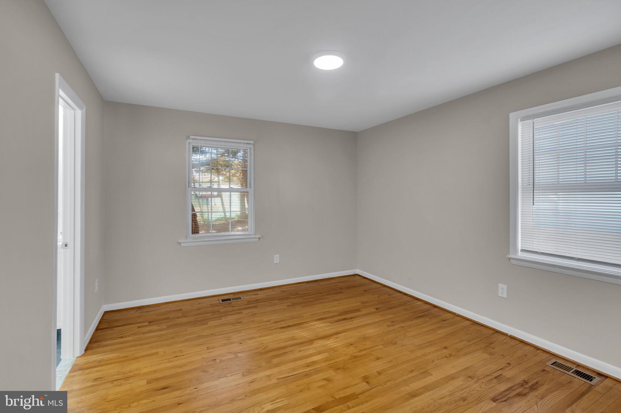 BAYTOWNE VILLAGE - Residential