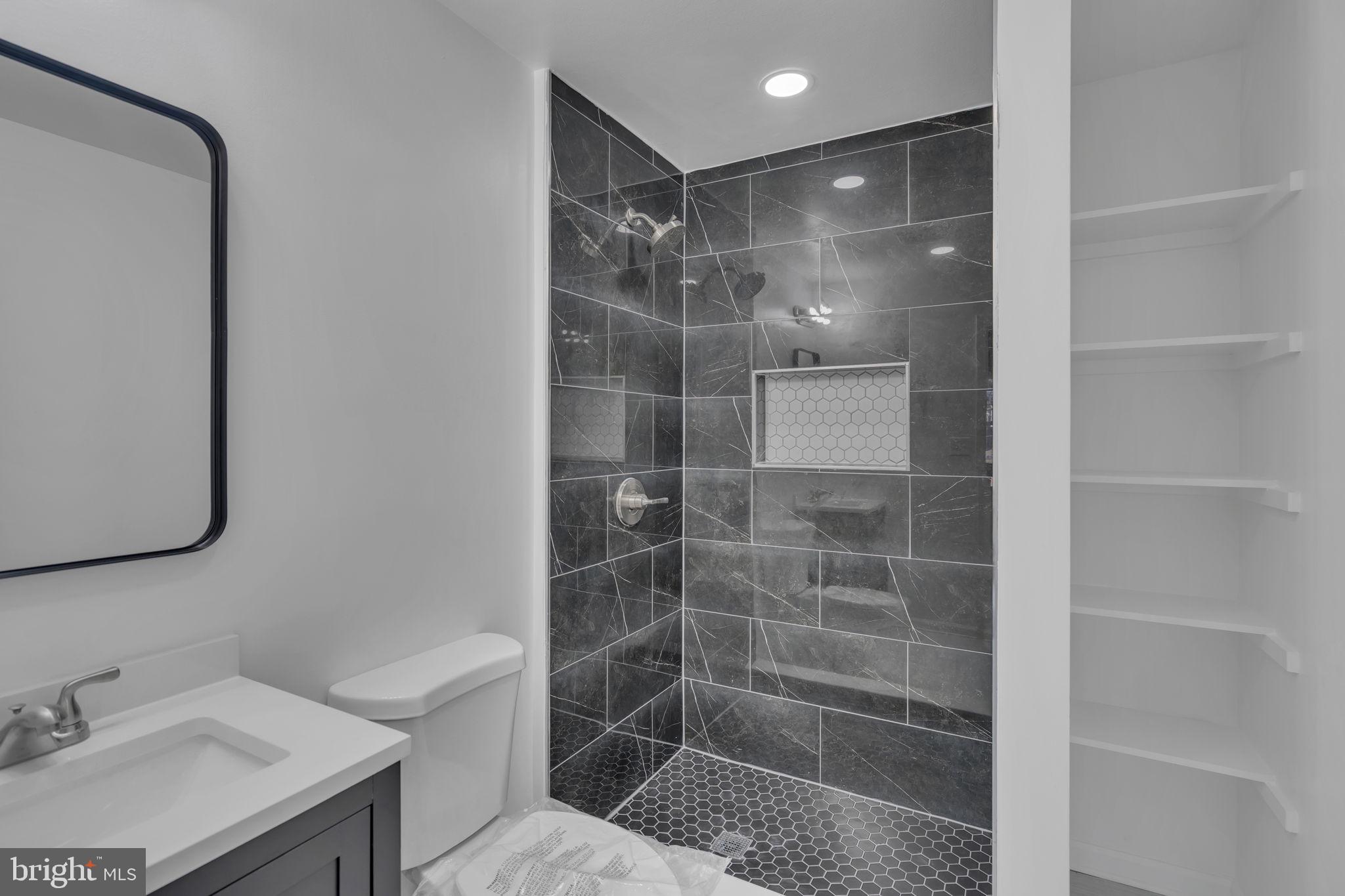 BAYTOWNE VILLAGE - Residential