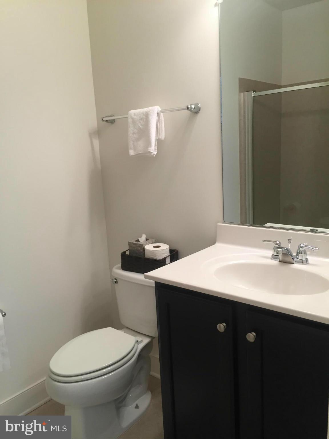 HUNTINGTON MEWS - Residential Lease