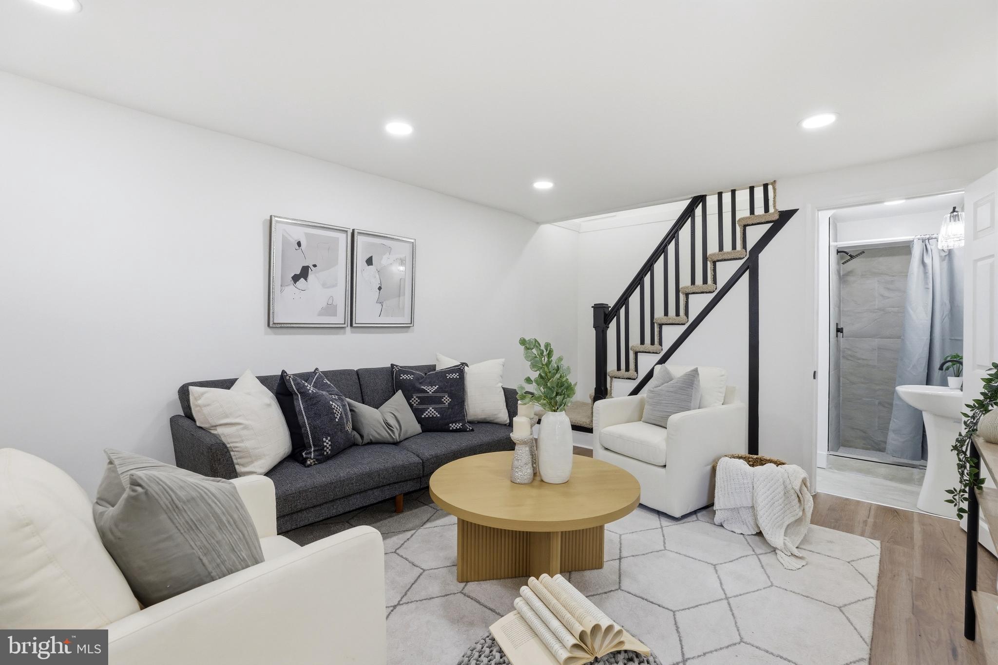 HARBOR VIEW - Residential