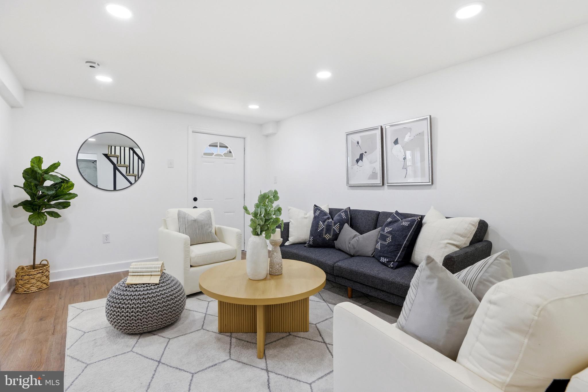 HARBOR VIEW - Residential