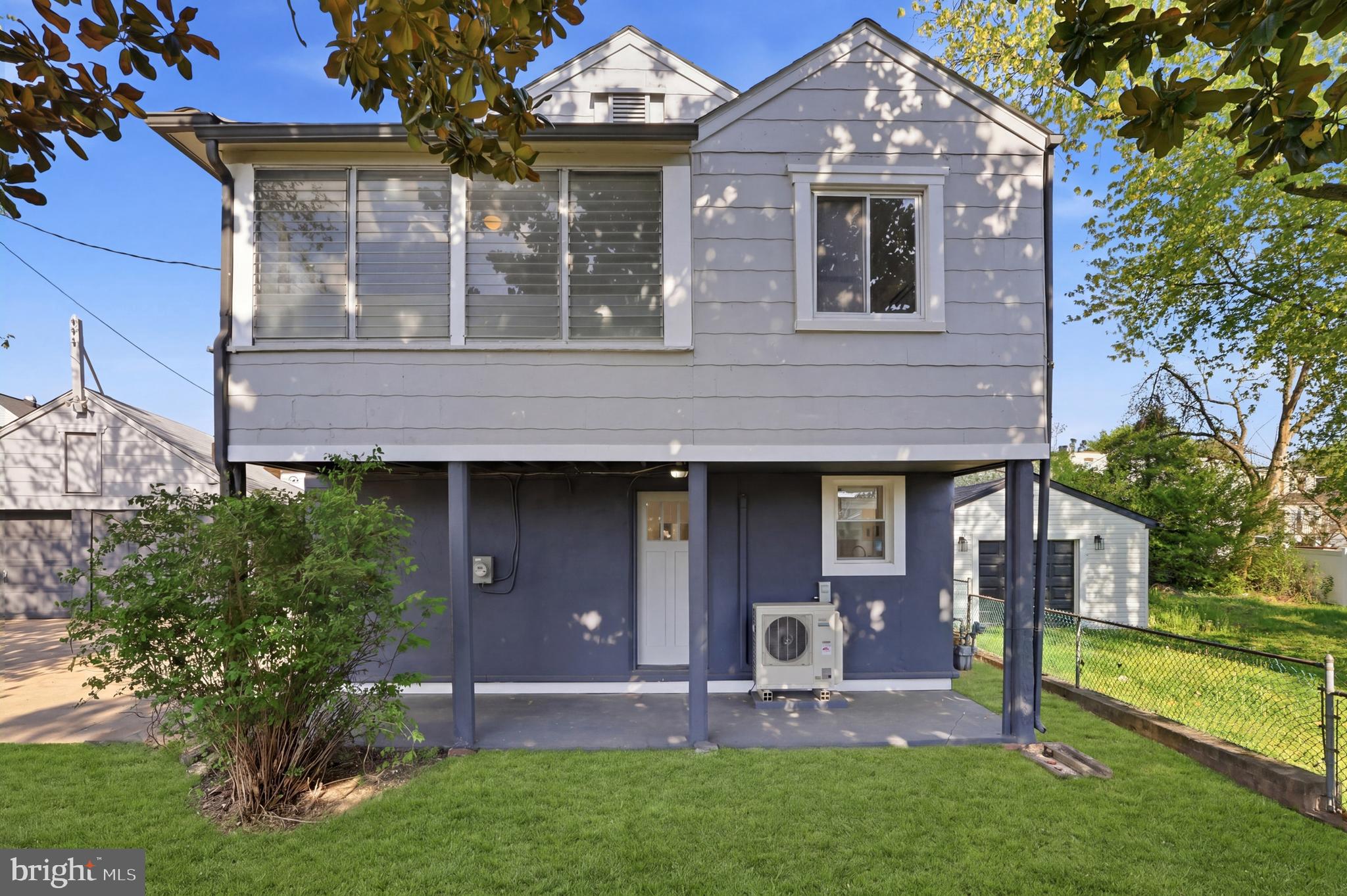 HARBOR VIEW - Residential