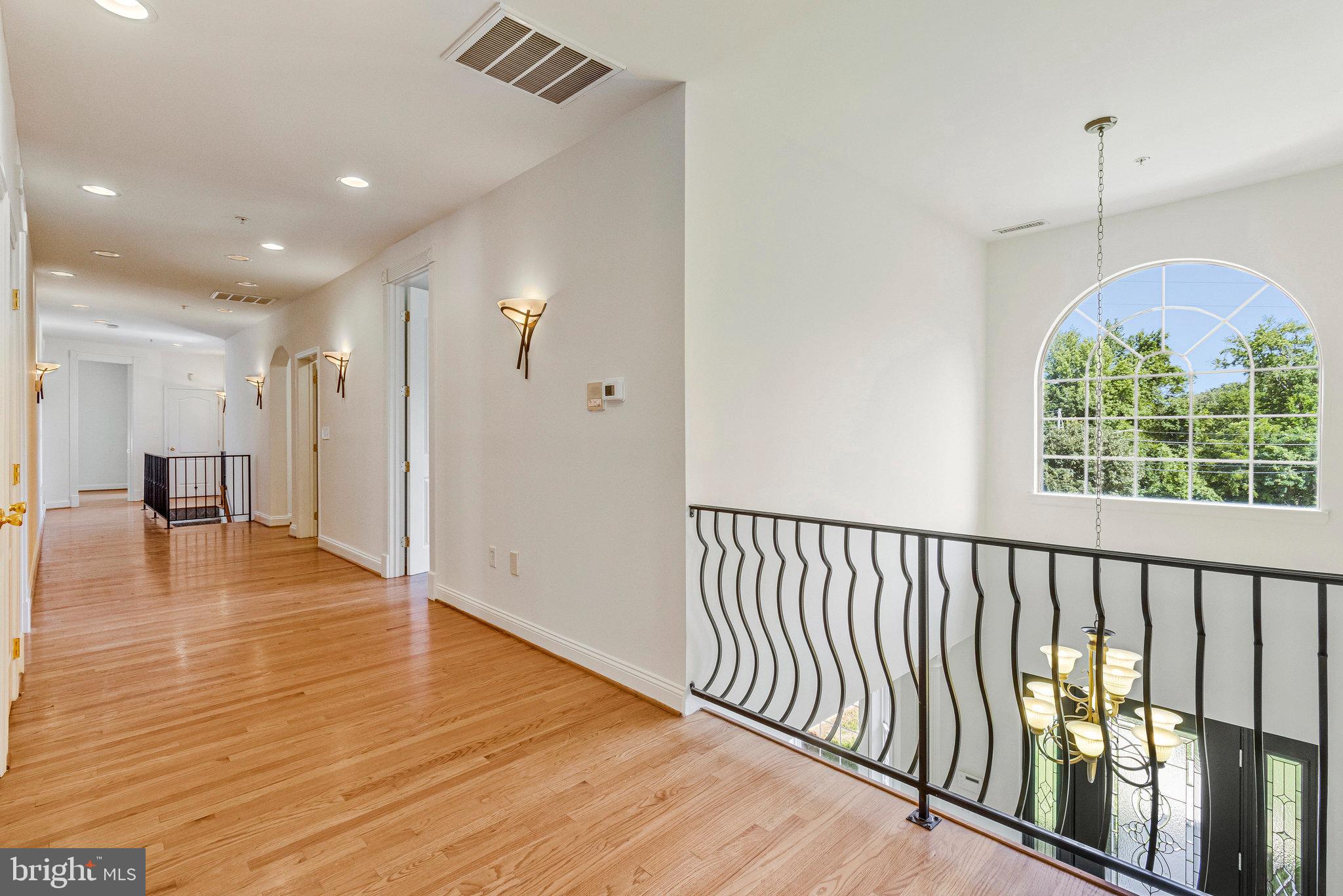 GLENN DALE - Residential