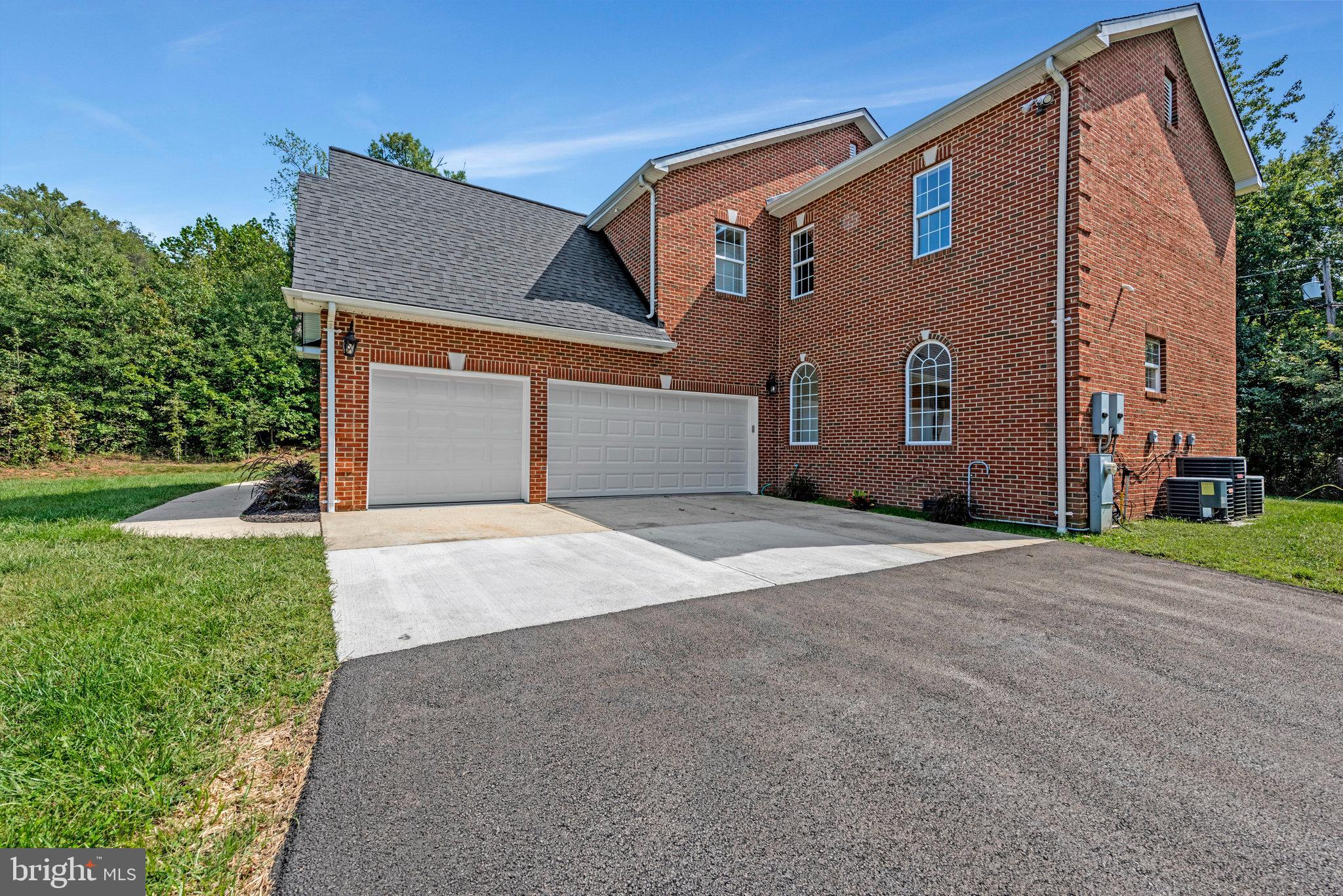 GLENN DALE - Residential