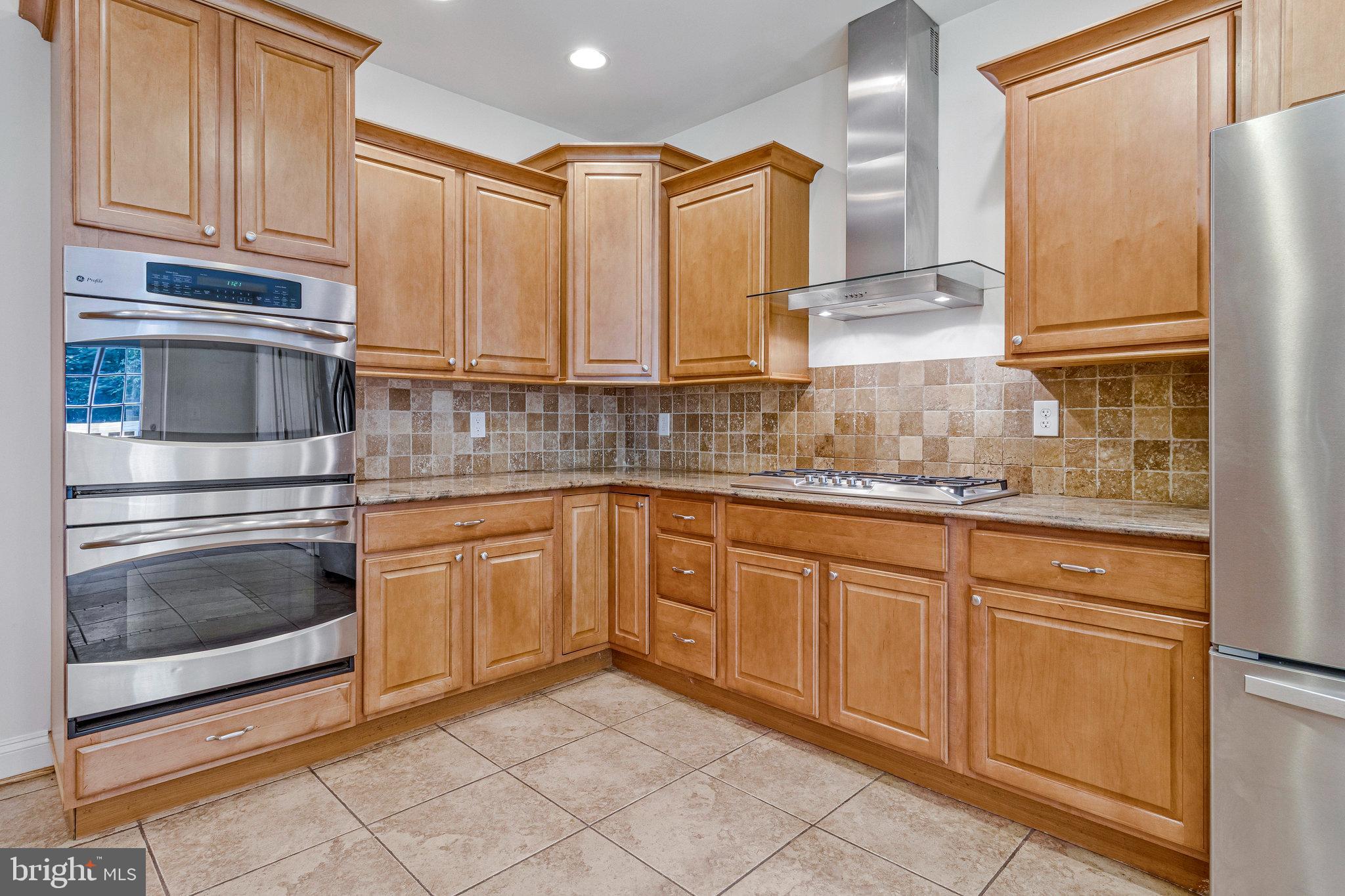 GLENN DALE - Residential