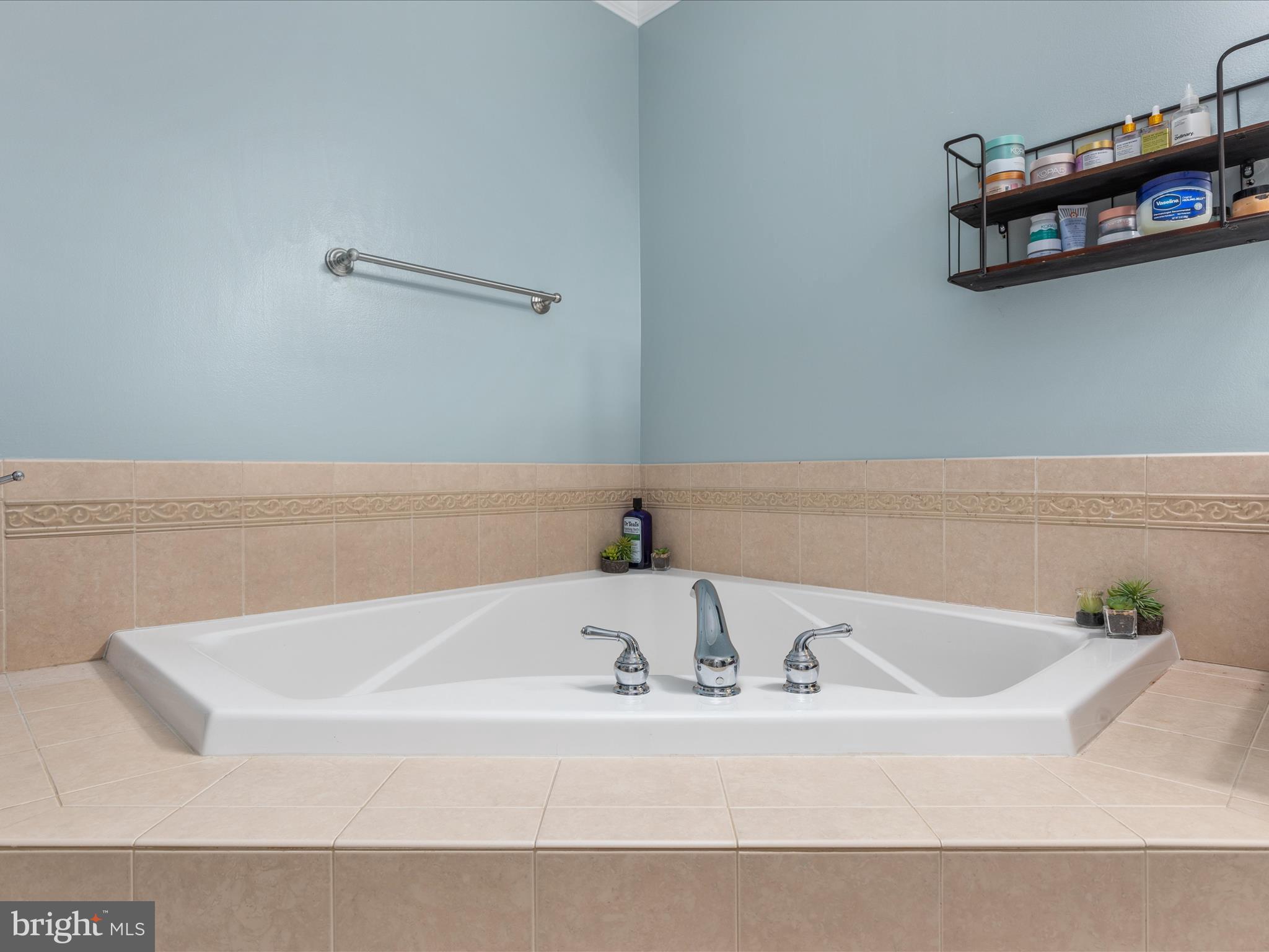 HAMMONDS MILL - Residential