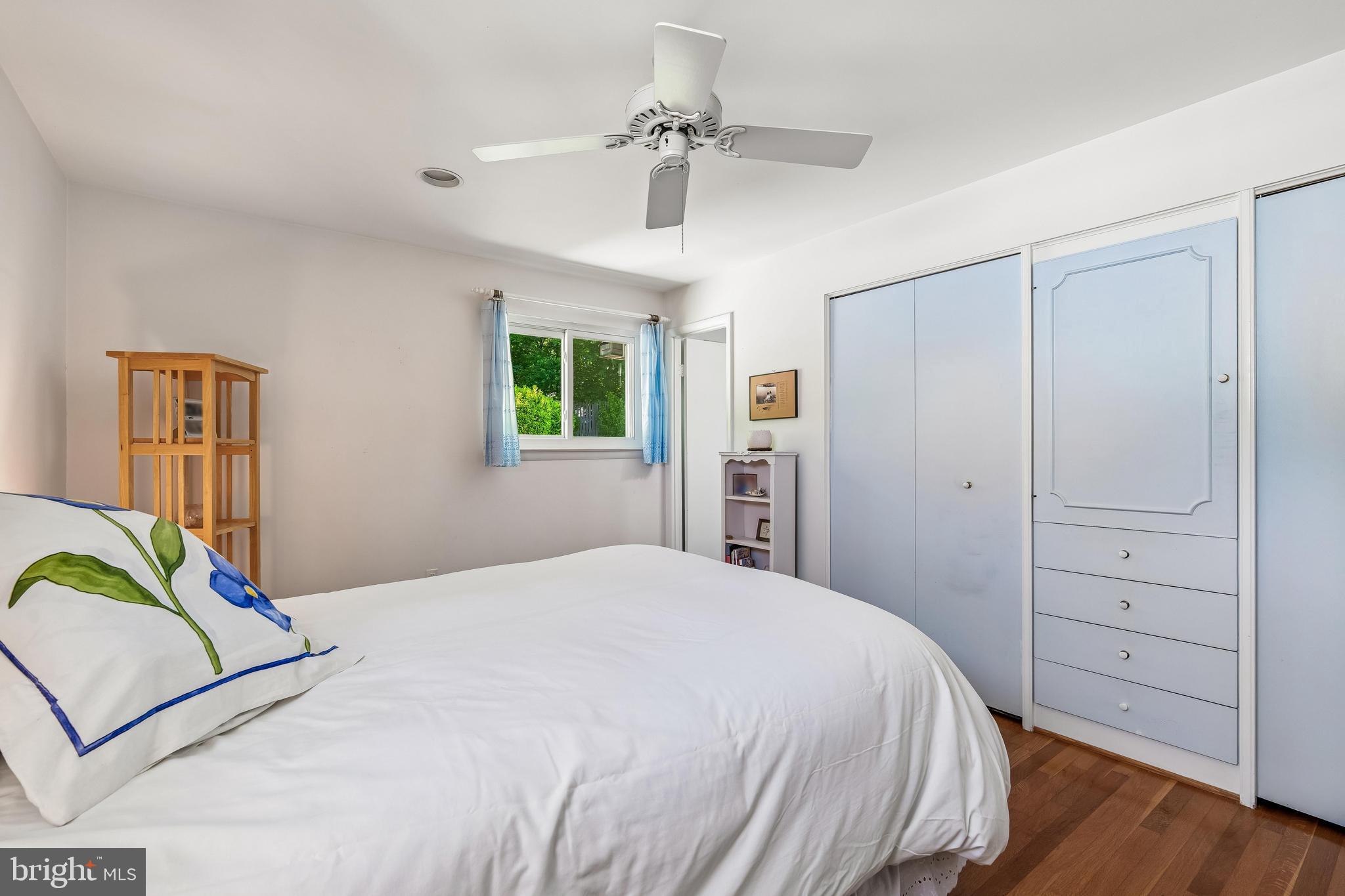KEMP MILL ESTATES - Residential
